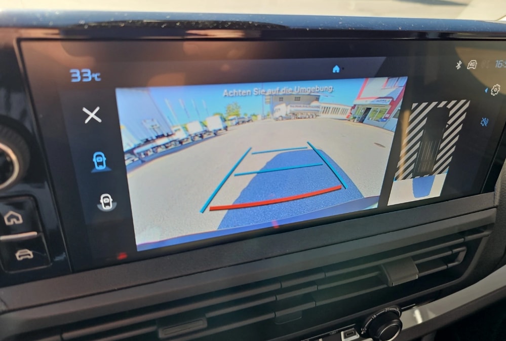 PEUGEOT Expert 2.2 HDi 150 S&S Standard EAT8-image-9