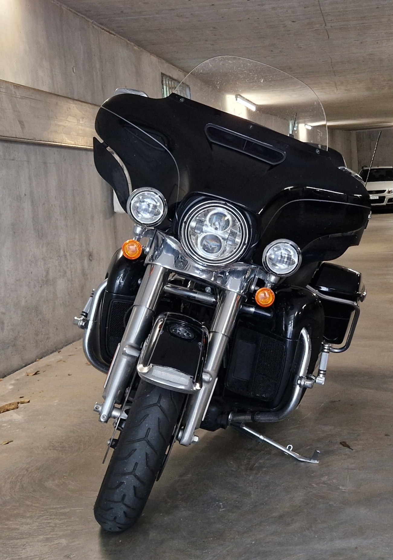 HARLEY-DAVIDSON FLHTK Electra Glide Ultra Limited-image-4