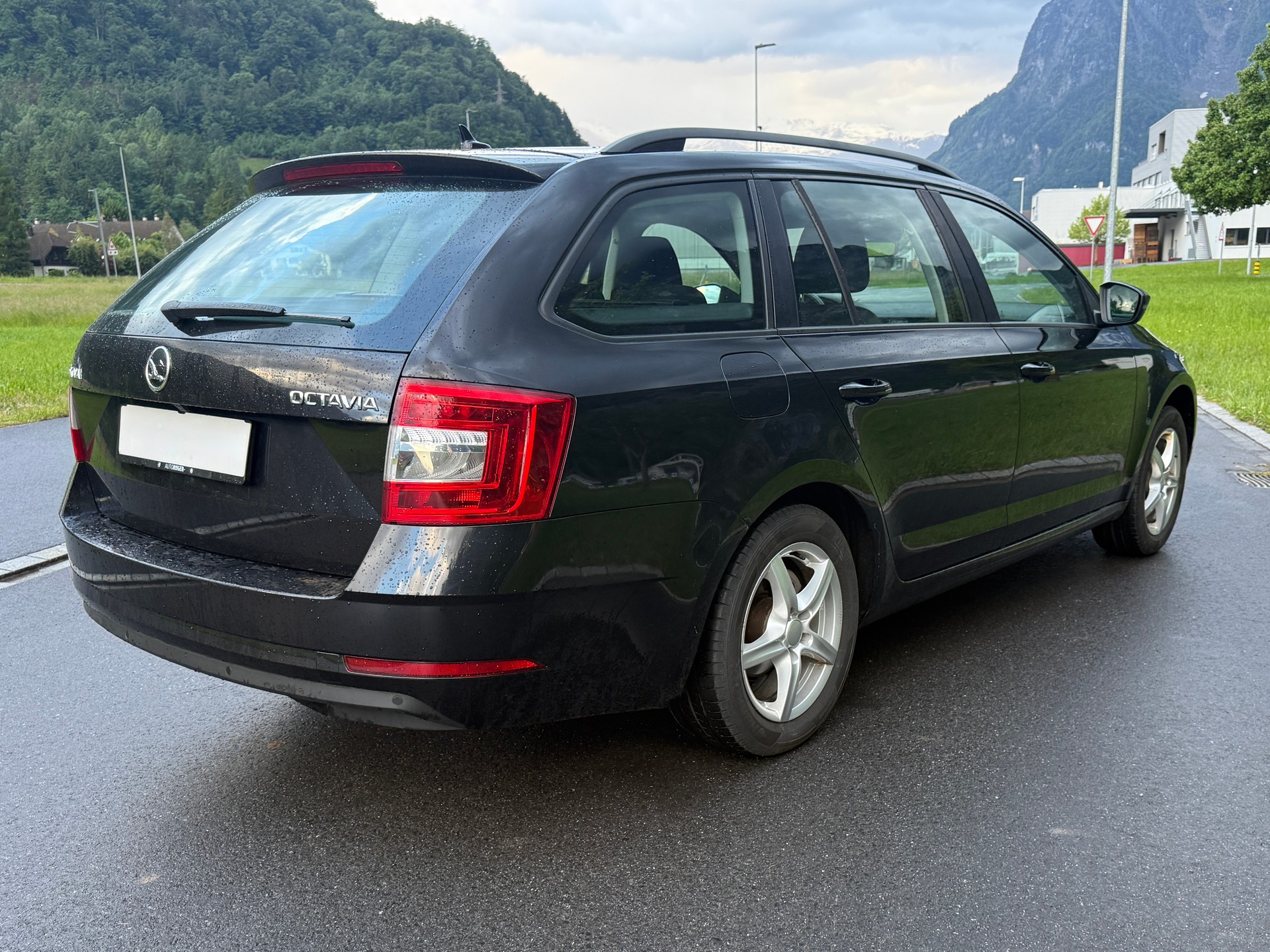 SKODA Octavia 1.5 G-tec AmbitionCNG-image-1