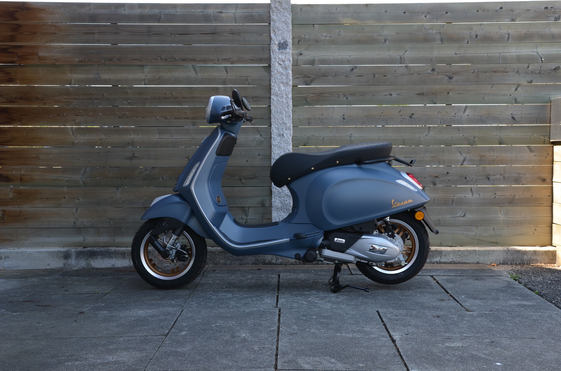 PIAGGIO Vespa 125 Primavera OFFICINA8-showroom-element-2