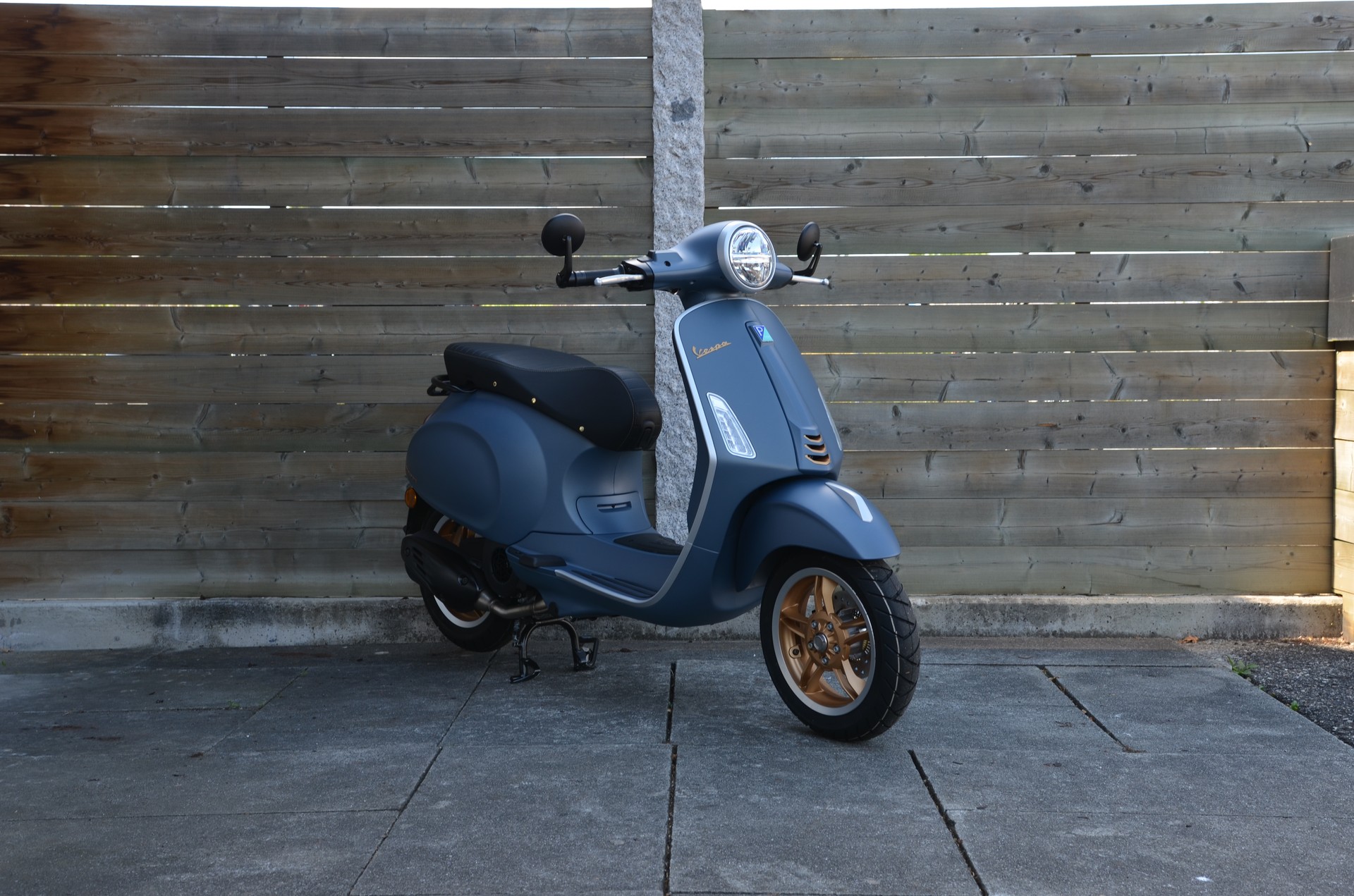 PIAGGIO Vespa 125 Primavera OFFICINA8-showroom-element-3
