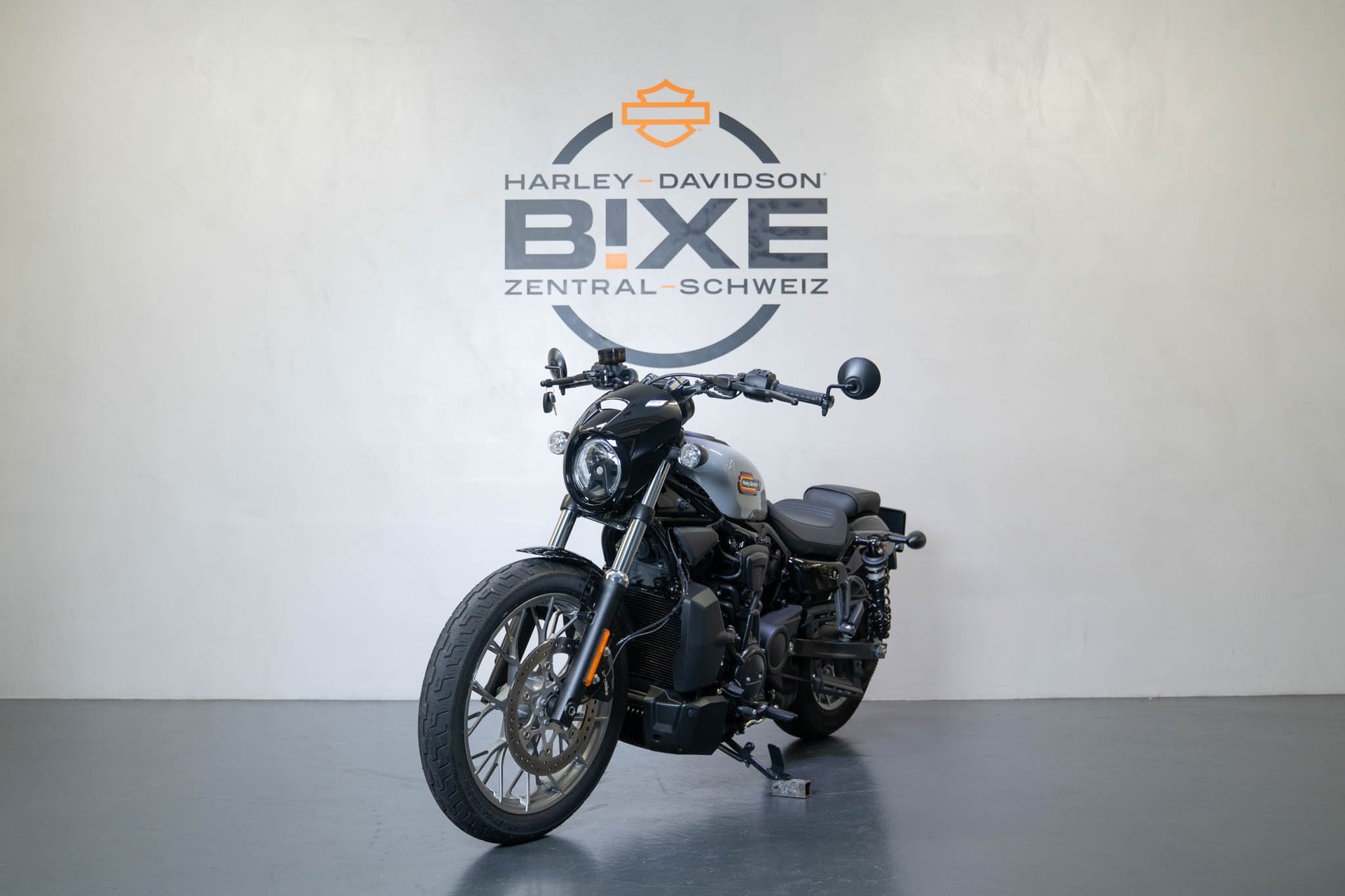 HARLEY-DAVIDSON RH 975 Nightster-showroom-element-2