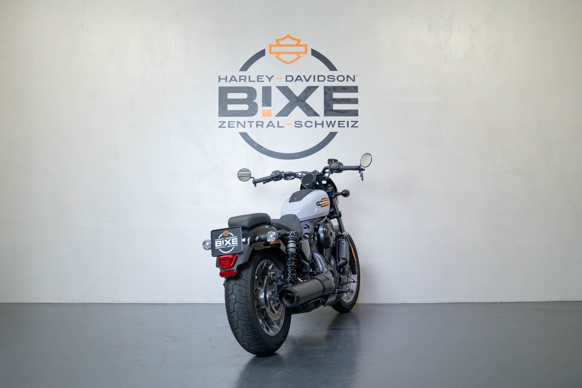HARLEY-DAVIDSON RH 975 Nightster-showroom-element-3