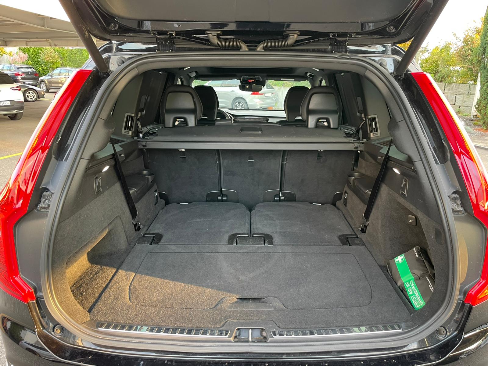 VOLVO XC90 T8 eAWD Inscription Geartronic-image-8
