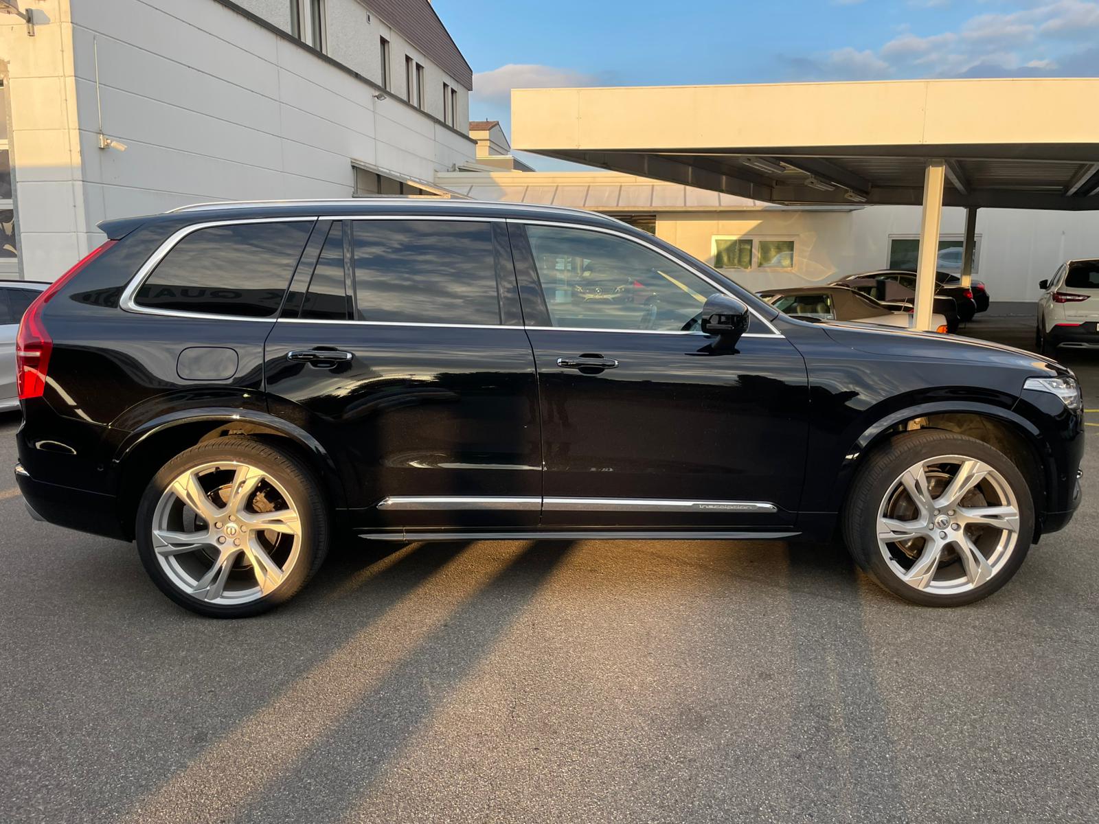 VOLVO XC90 T8 eAWD Inscription Geartronic-image-3