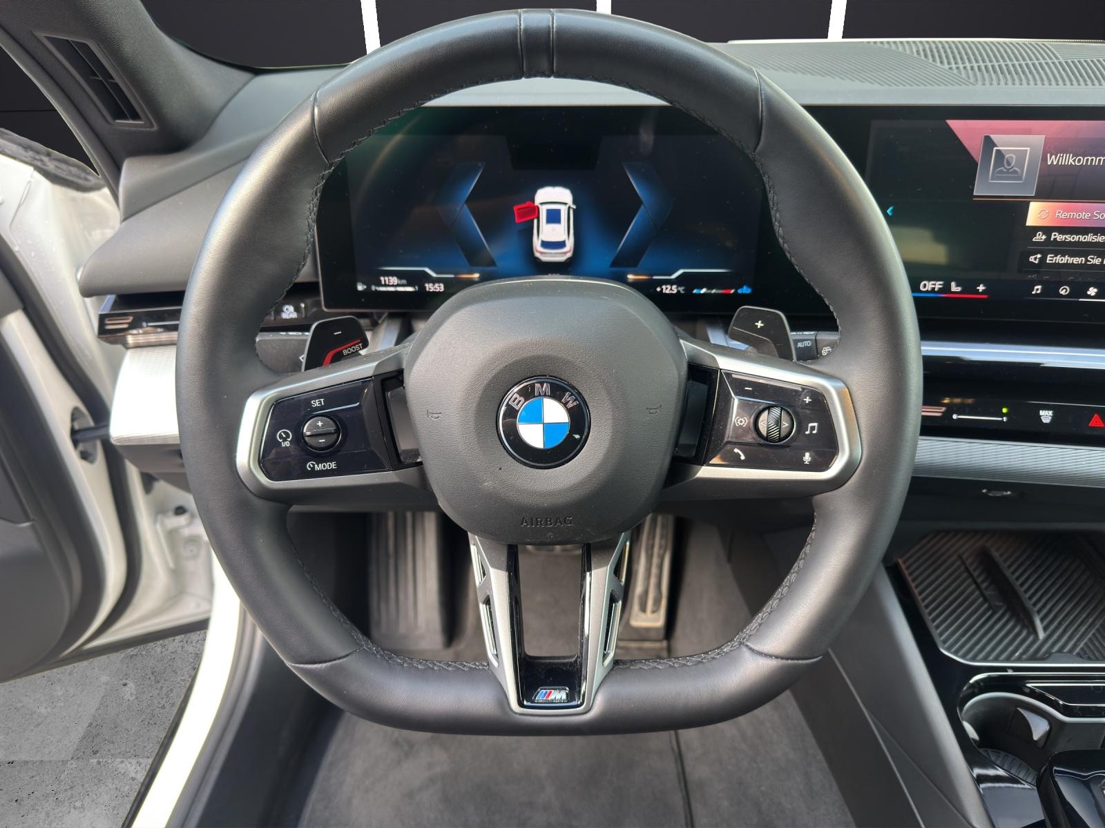 BMW 520d xDrive Touring / Attraktive Leasingzins ab 1,9% bei Abschluss einer BMW Fahrzeugversicherung-image-8