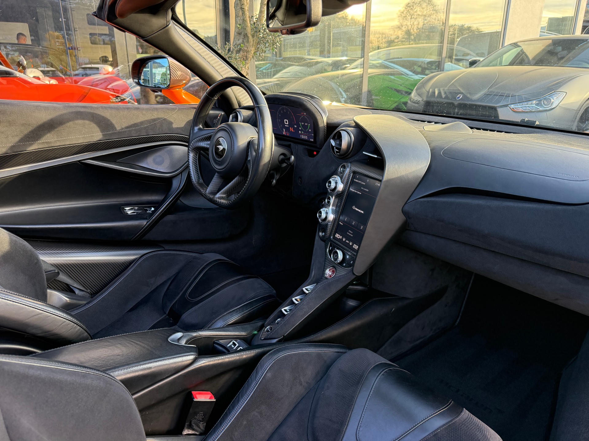 McLAREN 720S Spider Performance 4.0 V8 SSG-image-14