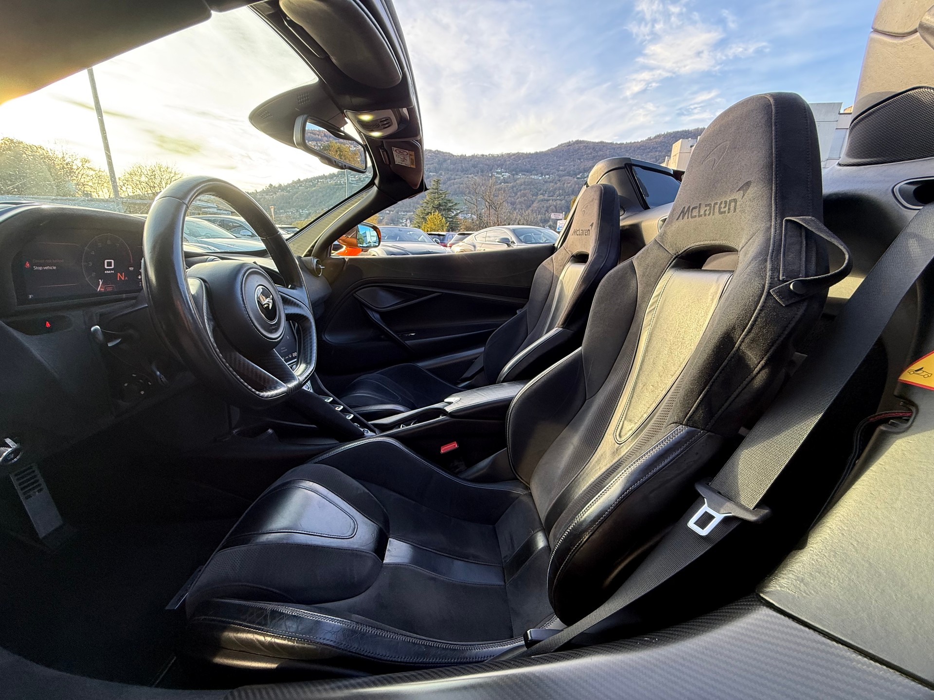 McLAREN 720S Spider Performance 4.0 V8 SSG-image-10