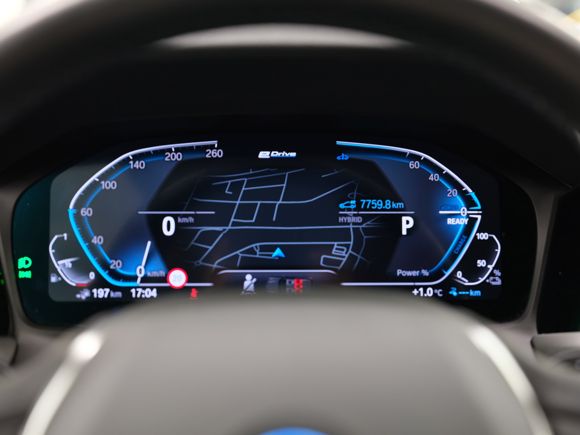 BMW 330e x DriveTouring Steptronic *Laserlicht* *Driving Assistant* *Komfortzugang*-image-11