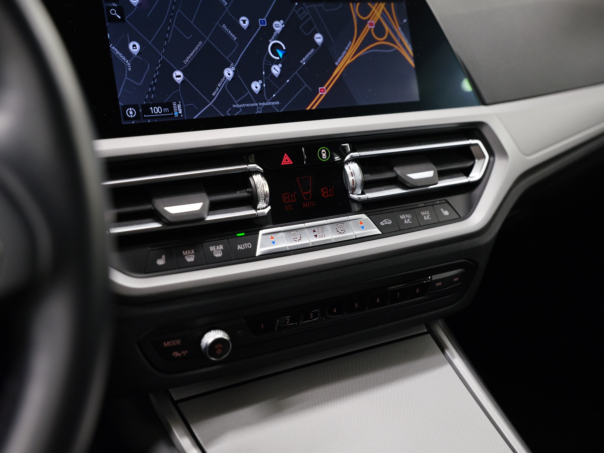BMW 330e x DriveTouring Steptronic *Laserlicht* *Driving Assistant* *Komfortzugang*-image-15