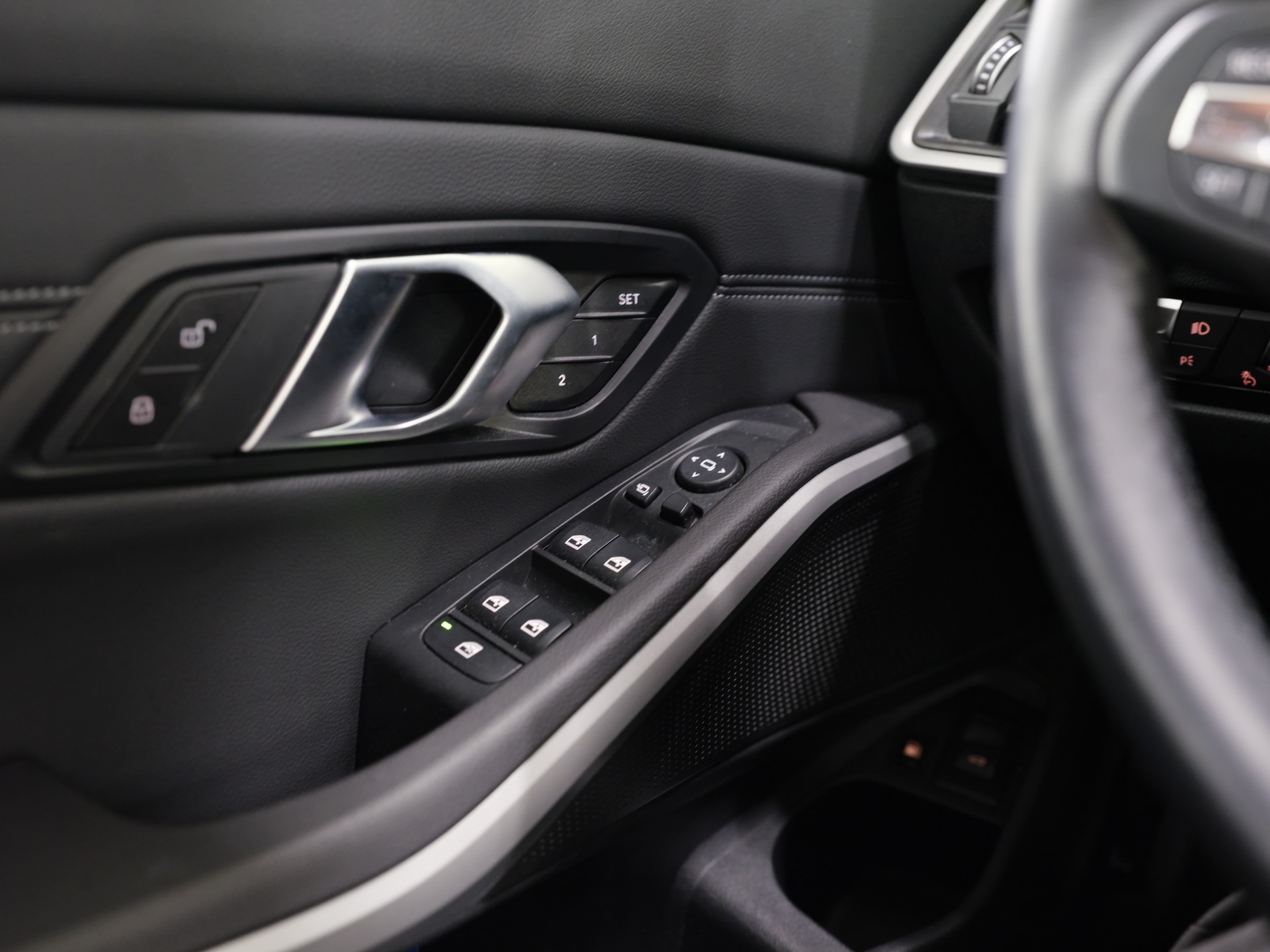 BMW 330e x DriveTouring Steptronic *Laserlicht* *Driving Assistant* *Komfortzugang*-image-18