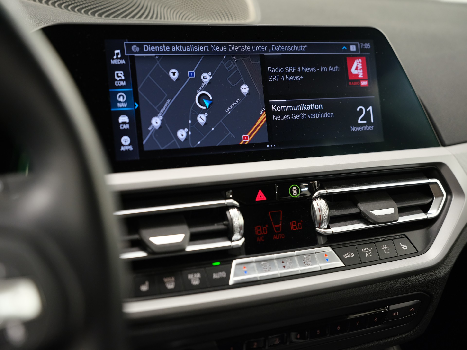 BMW 330e x DriveTouring Steptronic *Laserlicht* *Driving Assistant* *Komfortzugang*-image-12