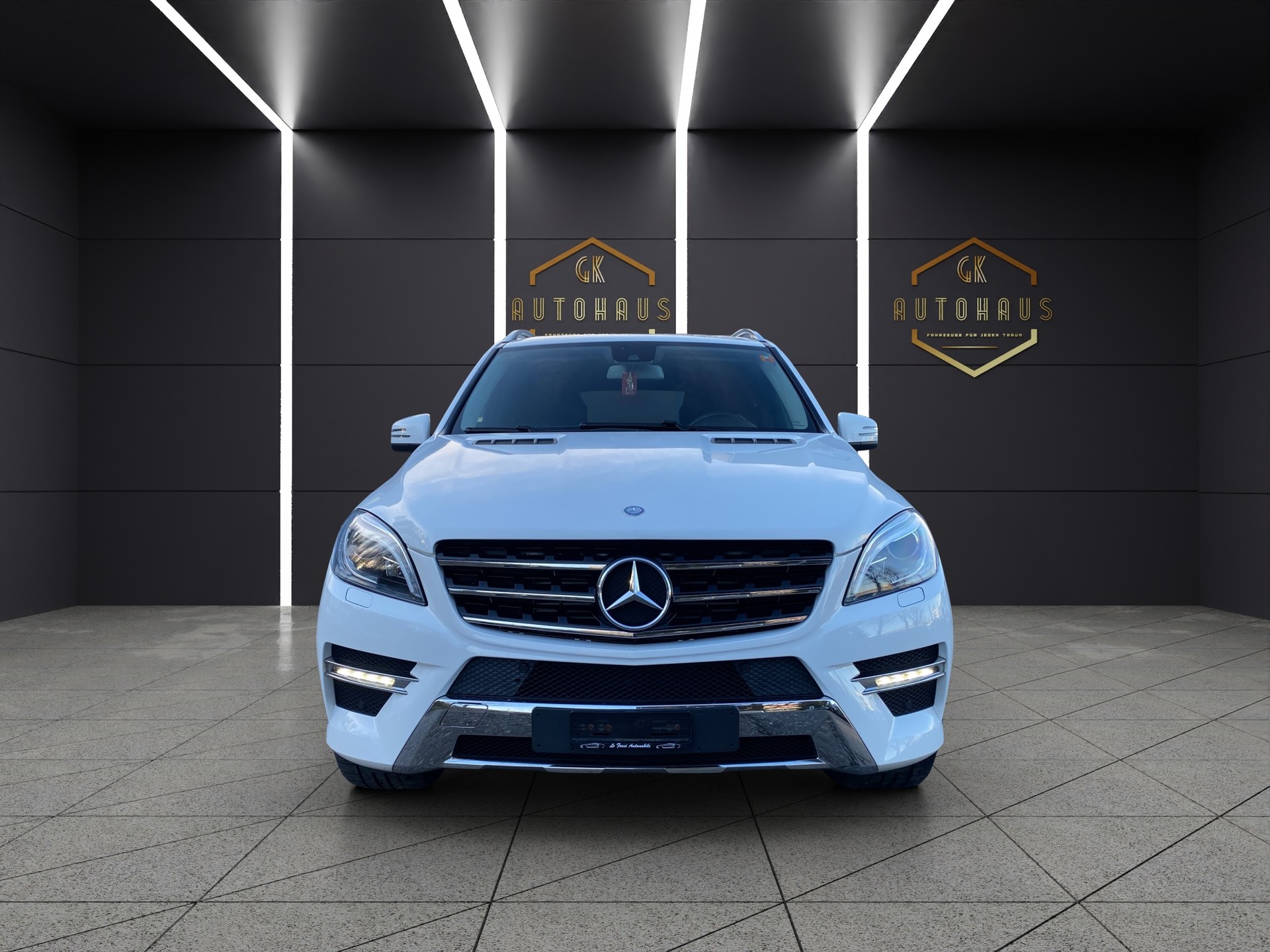 MERCEDES-BENZ ML 350 BlueTEC Executive 4Matic 7G-Tronic-image-8
