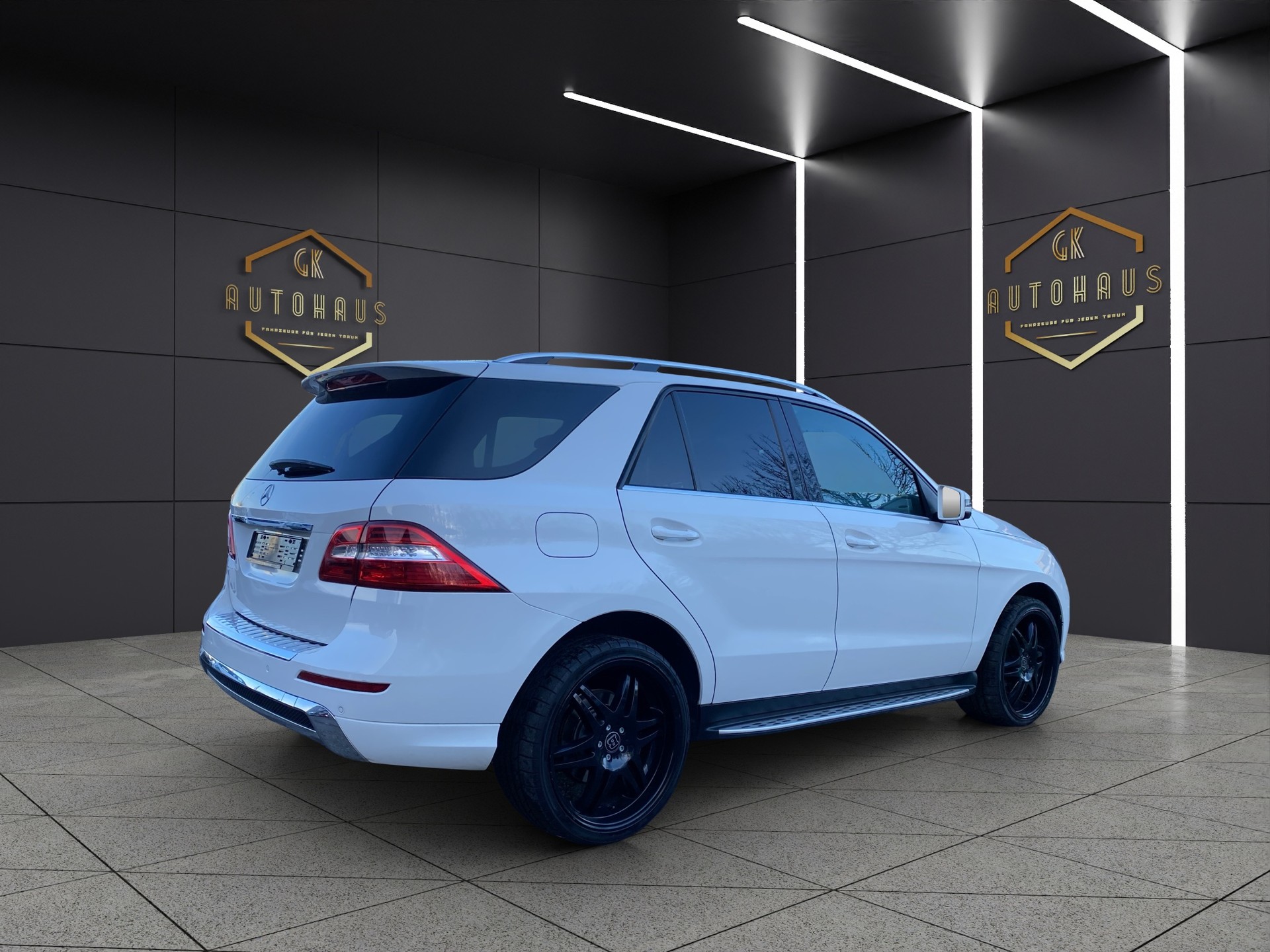 MERCEDES-BENZ ML 350 BlueTEC Executive 4Matic 7G-Tronic-image-5