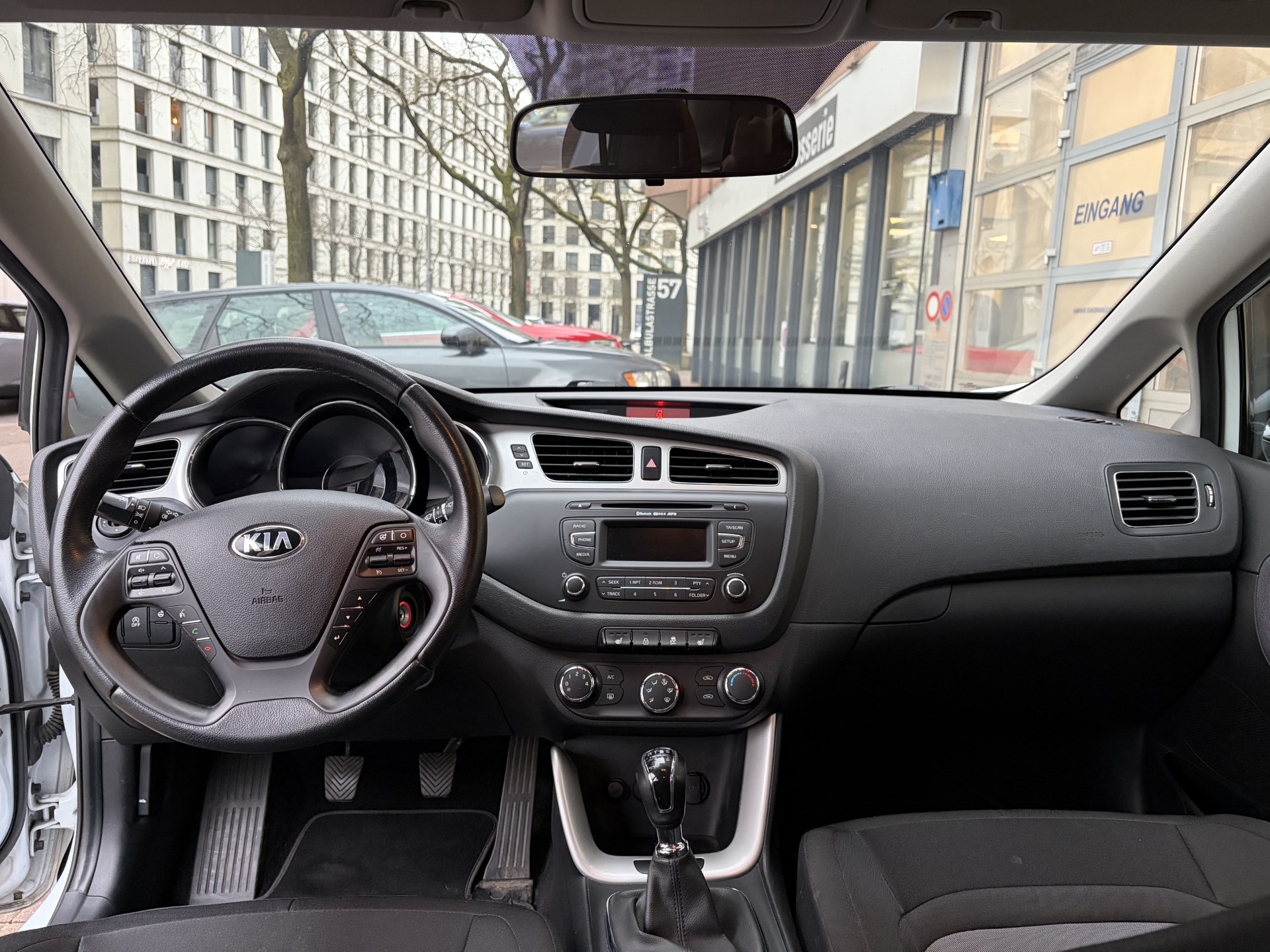 KIA Cee'd Sportswagon 1.6 GDi Trend-image-7