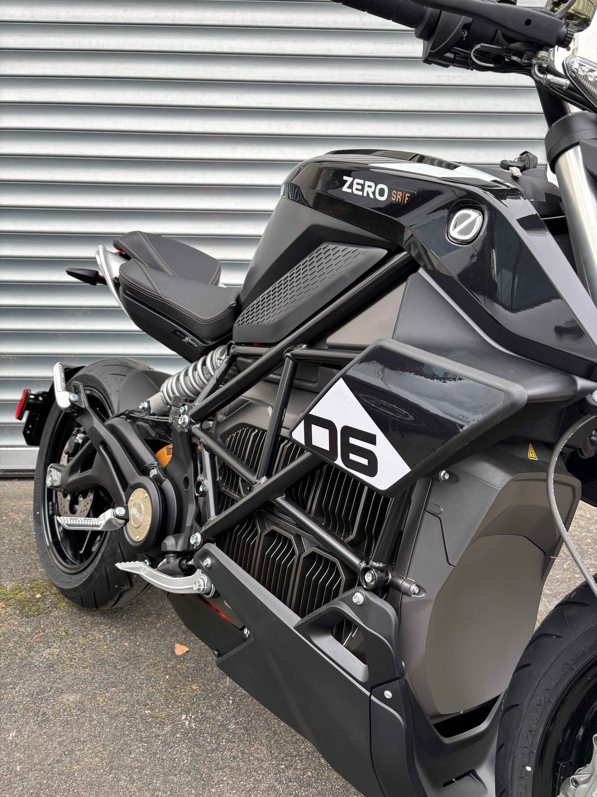 ZERO SR/F Neuheit mit Frontspoiler-image-4