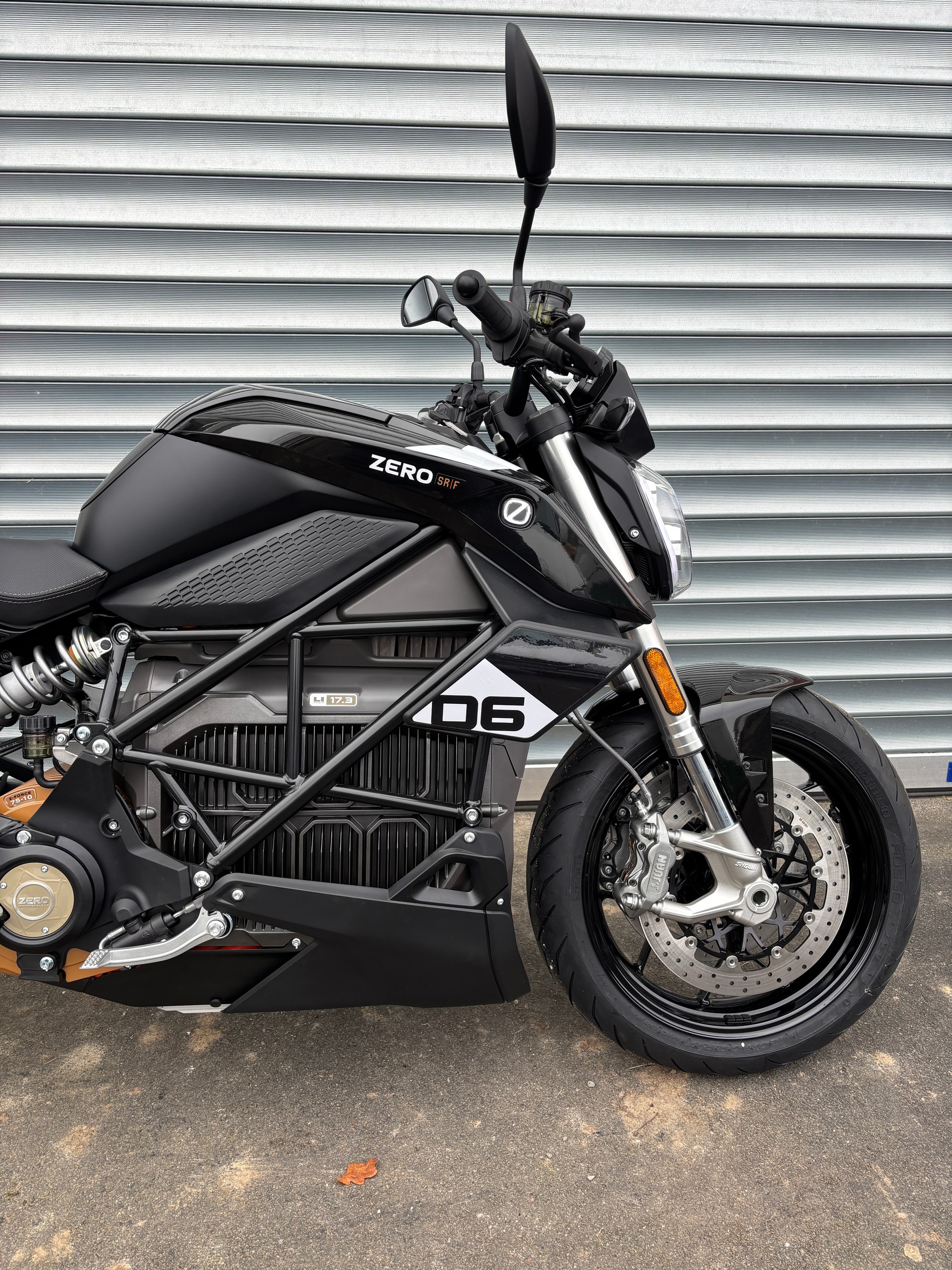ZERO SR/F Neuheit mit Frontspoiler