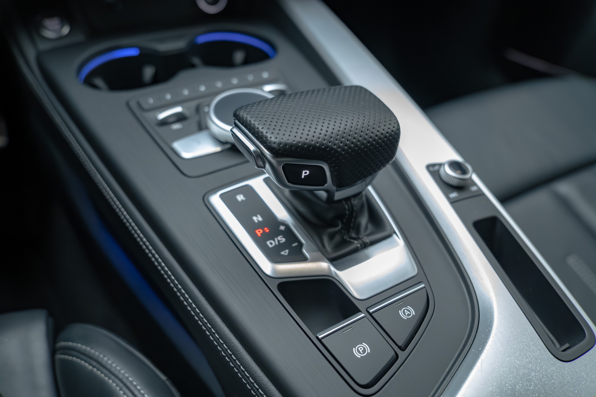 AUDI A5 Sportback 45 TFSI Sport quattro-image-9