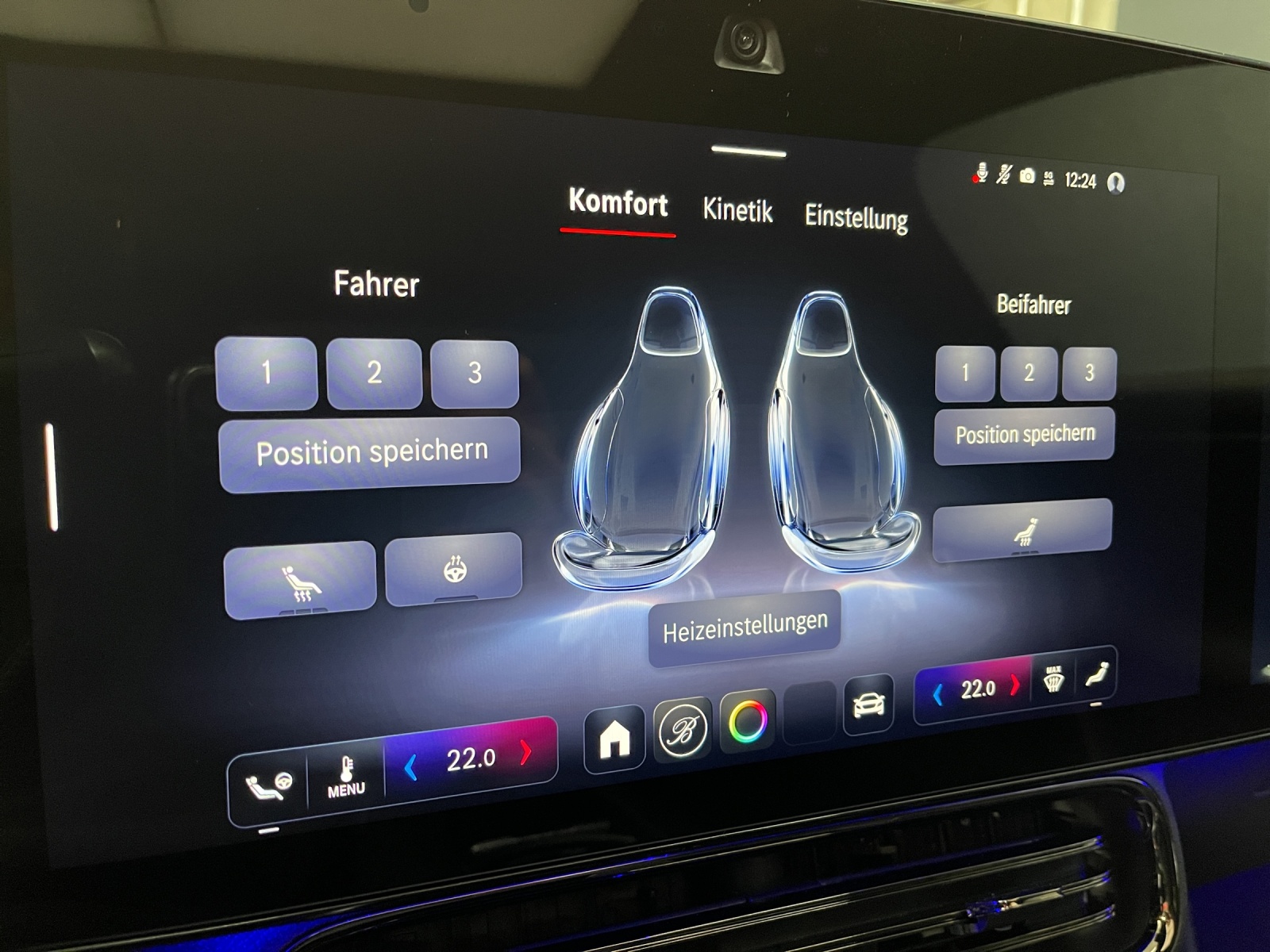 MERCEDES-BENZ CLA 220 8G-DCT 4Matic-image-15