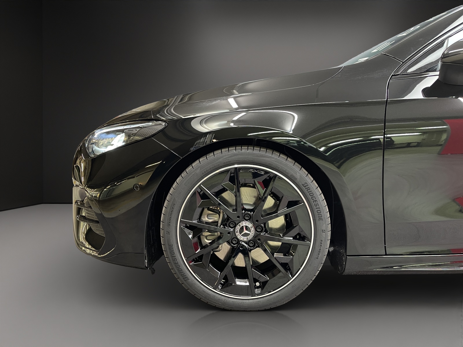 MERCEDES-BENZ CLA 220 8G-DCT 4Matic-image-5