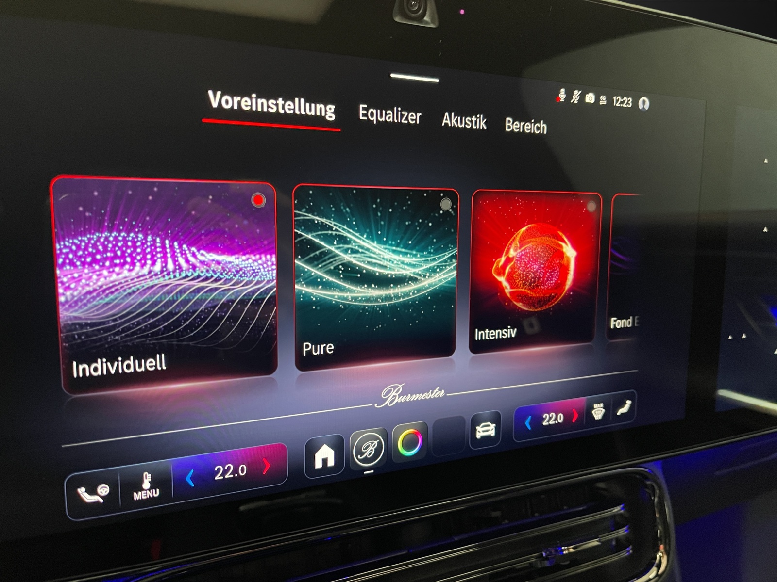 MERCEDES-BENZ CLA 220 8G-DCT 4Matic-image-13