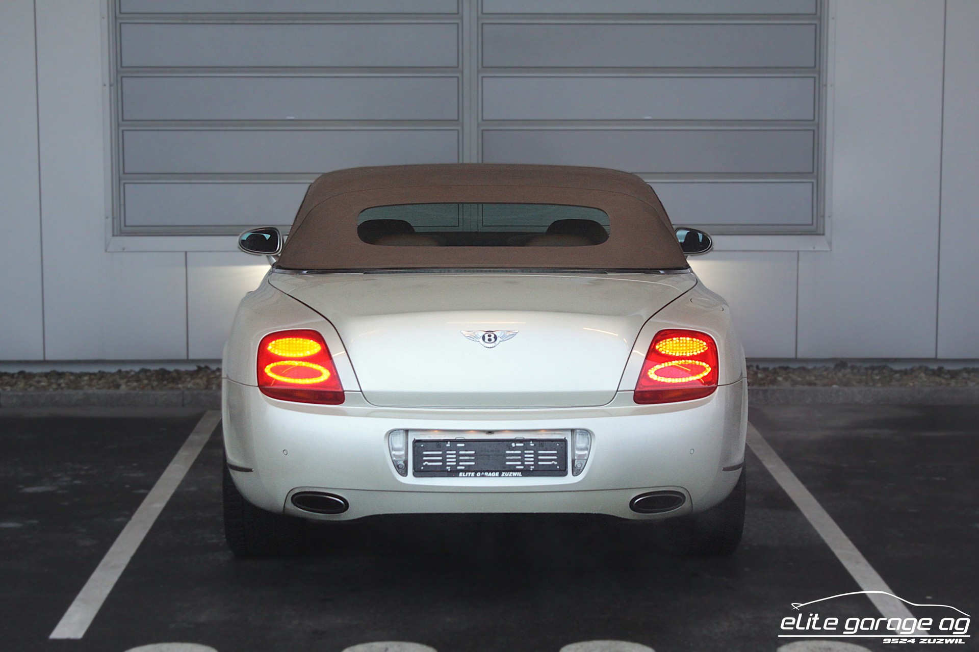 BENTLEY Continental GTC 6.0 "BESPOKE"-image-3