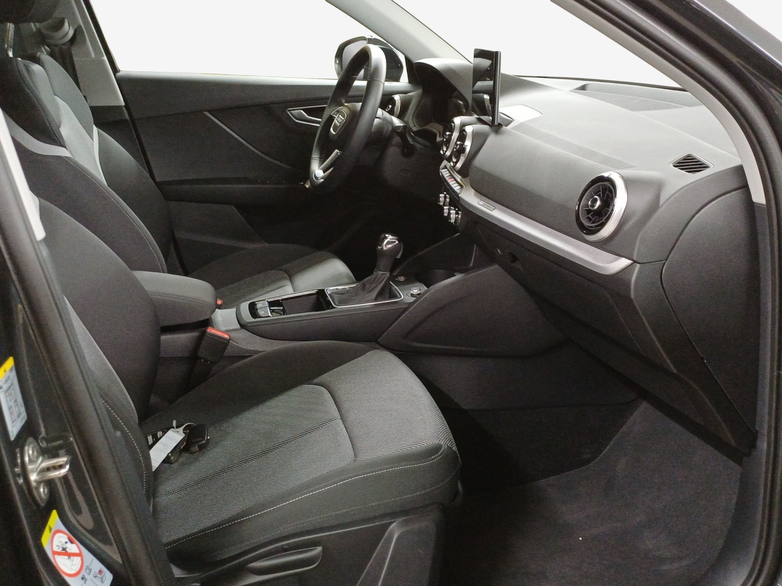 AUDI Q2 35 TFSI advanced S-tronic-image-13