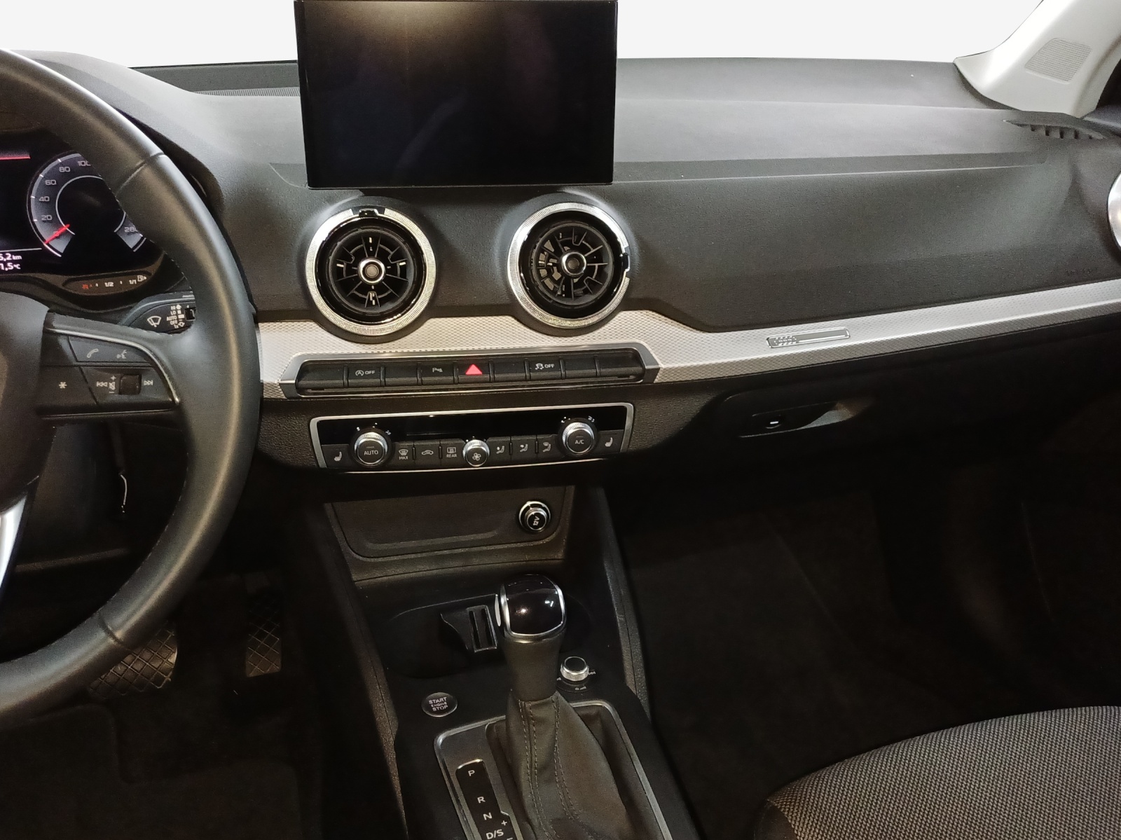 AUDI Q2 35 TFSI advanced S-tronic-image-10