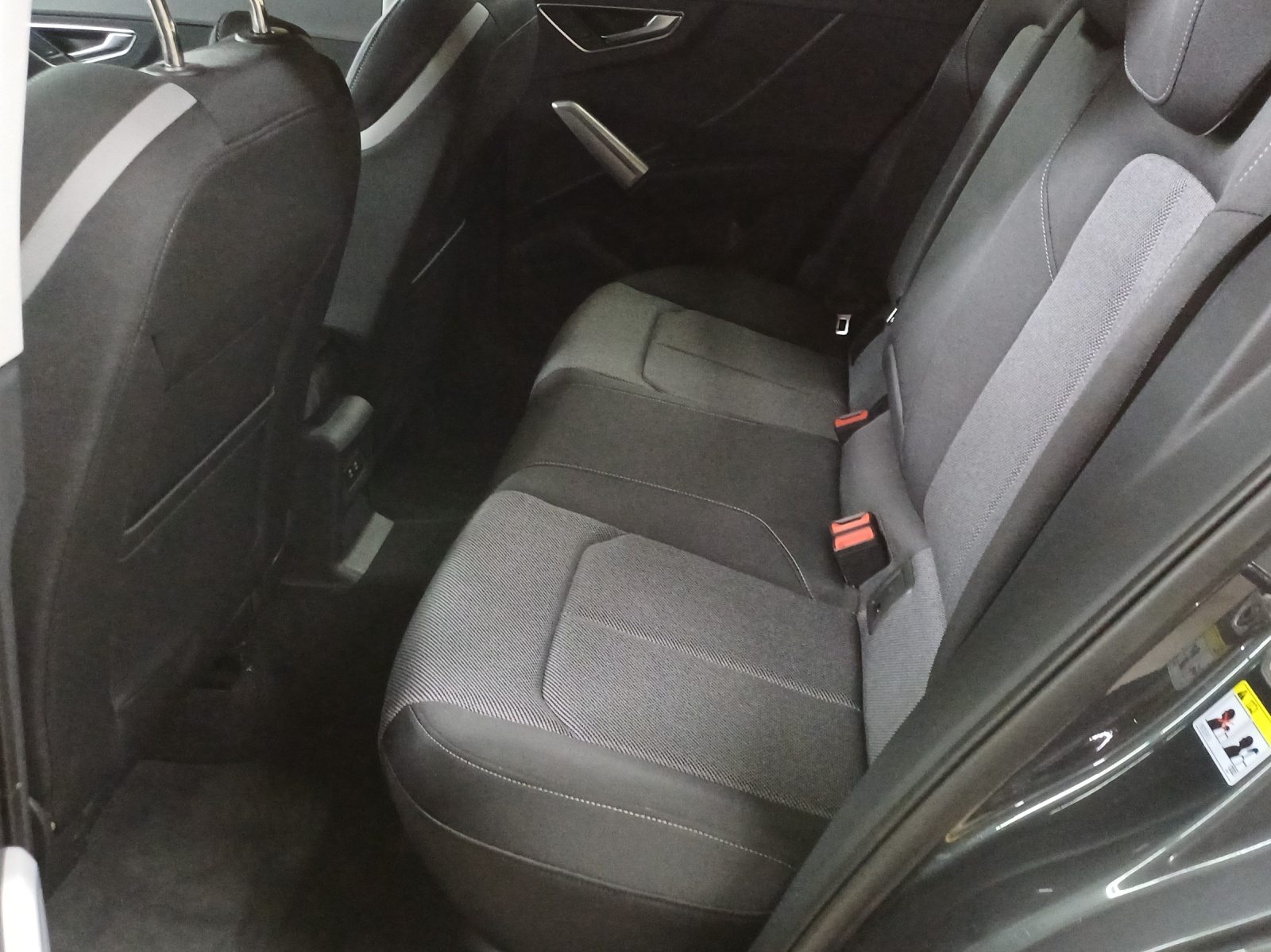 AUDI Q2 35 TFSI advanced S-tronic-image-11