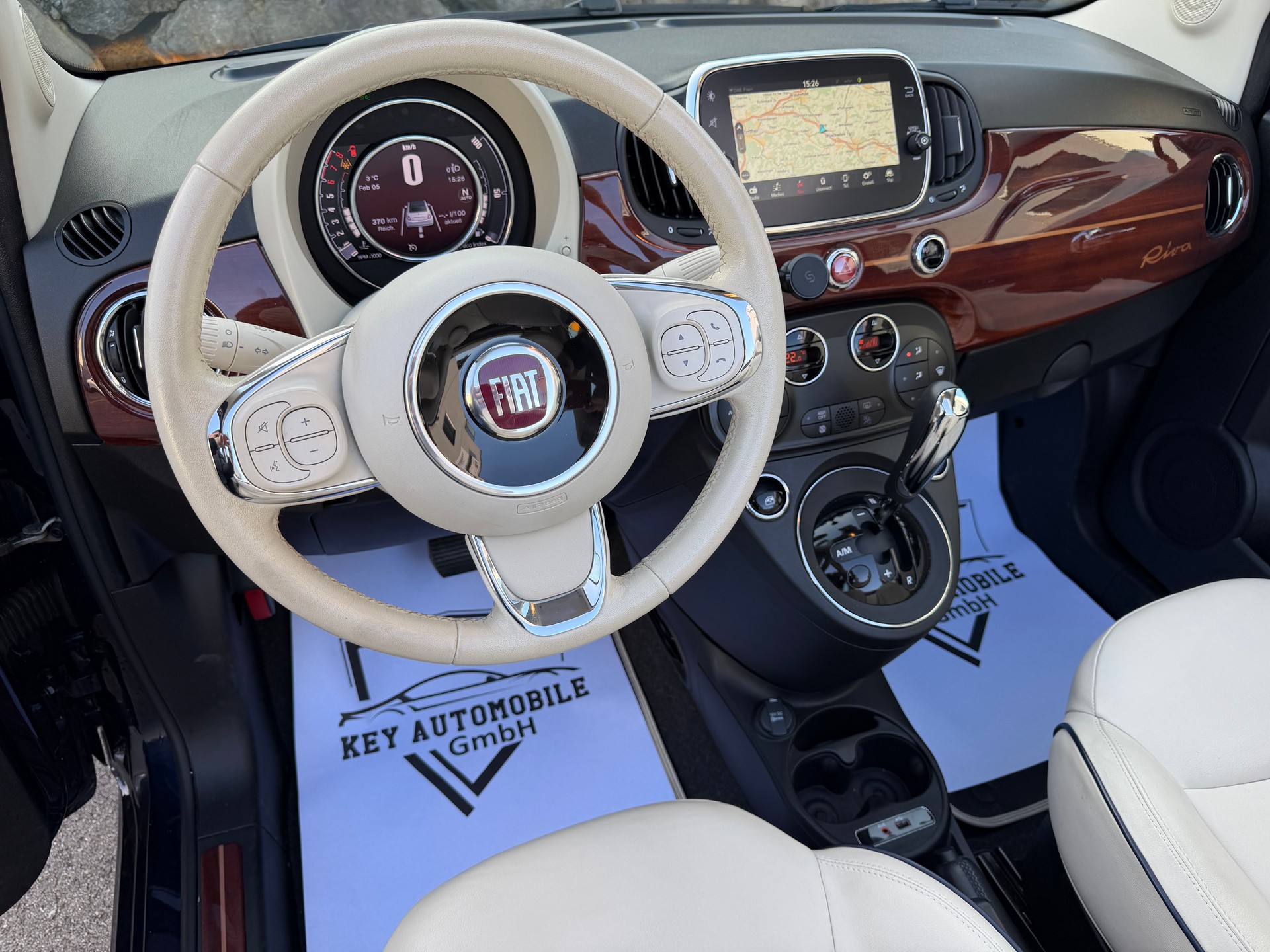 FIAT 500C 0.9 Twinair Riva Dualogic-image-6