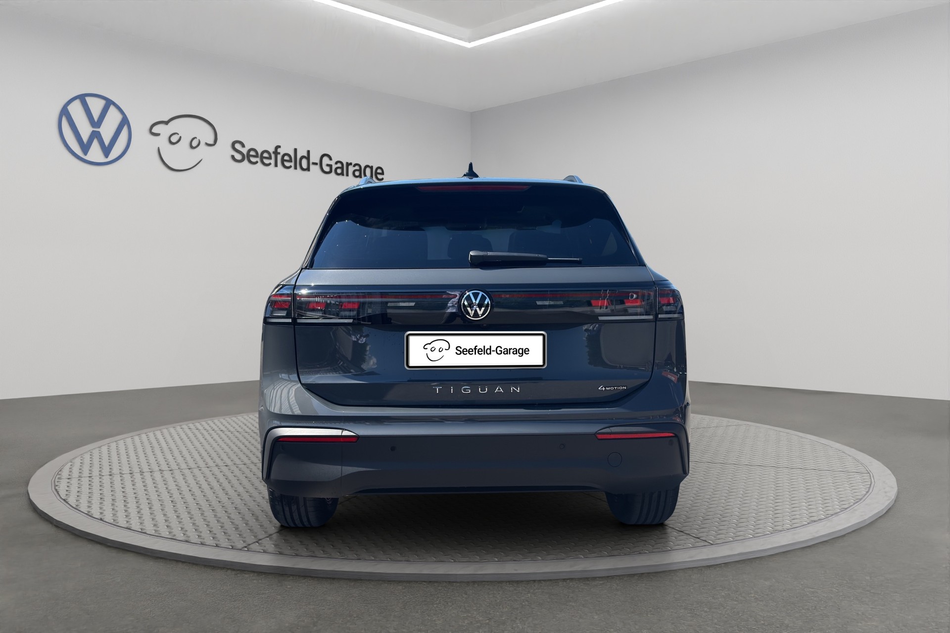 VW Tiguan 2.0 TSI DSG United 4Motion-image-4