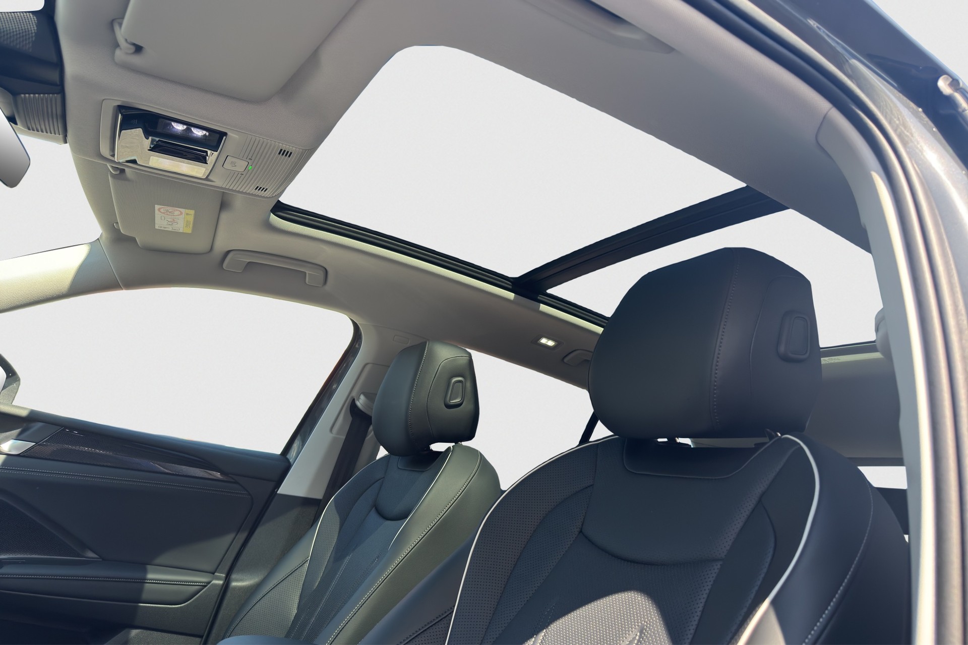 VW Tiguan 2.0 TSI DSG United 4Motion-image-10