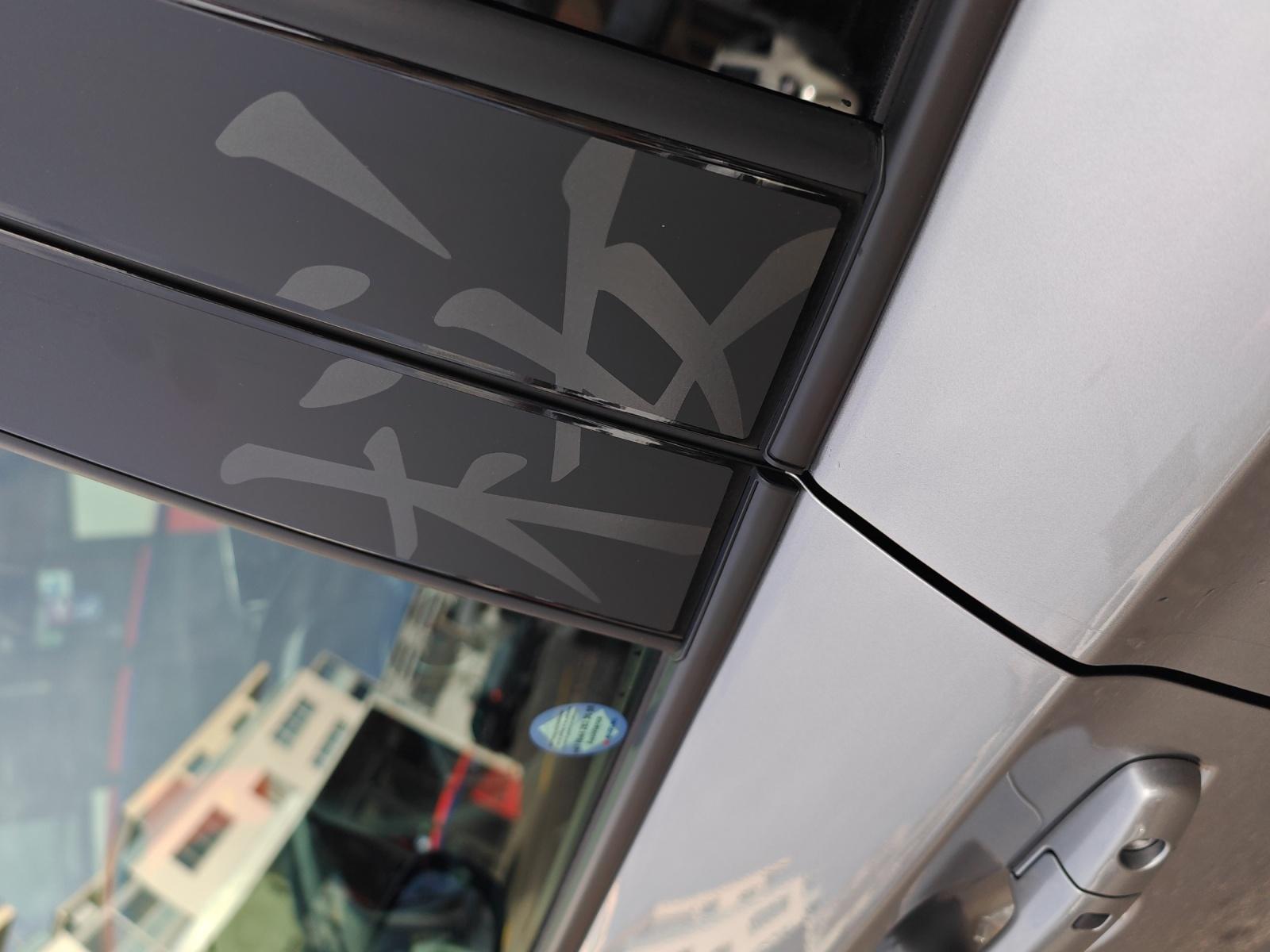 SUZUKI Swift 1.2 Sakura Top Hybrid-image-18
