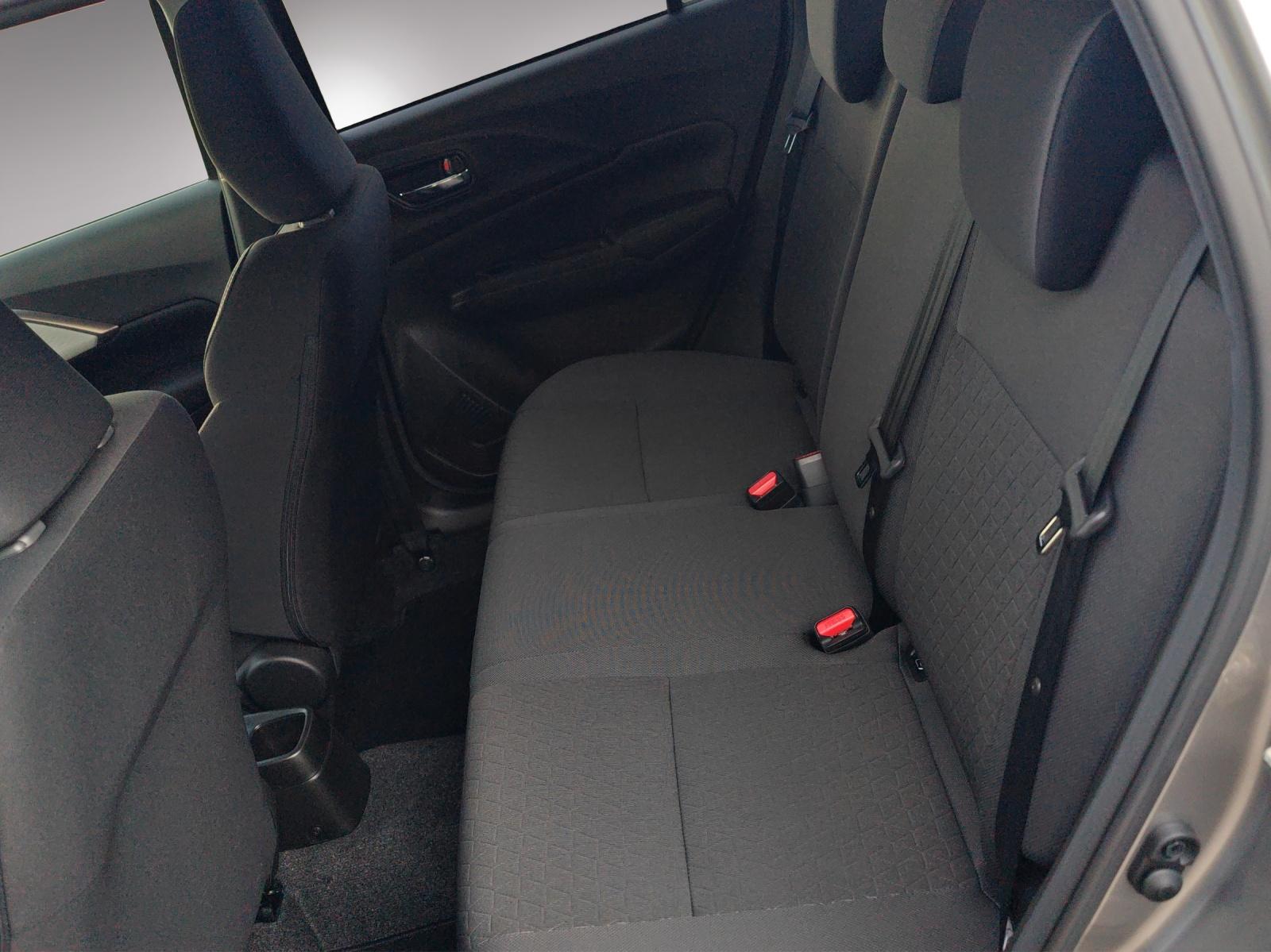SUZUKI Swift 1.2 Sakura Top Hybrid-image-15