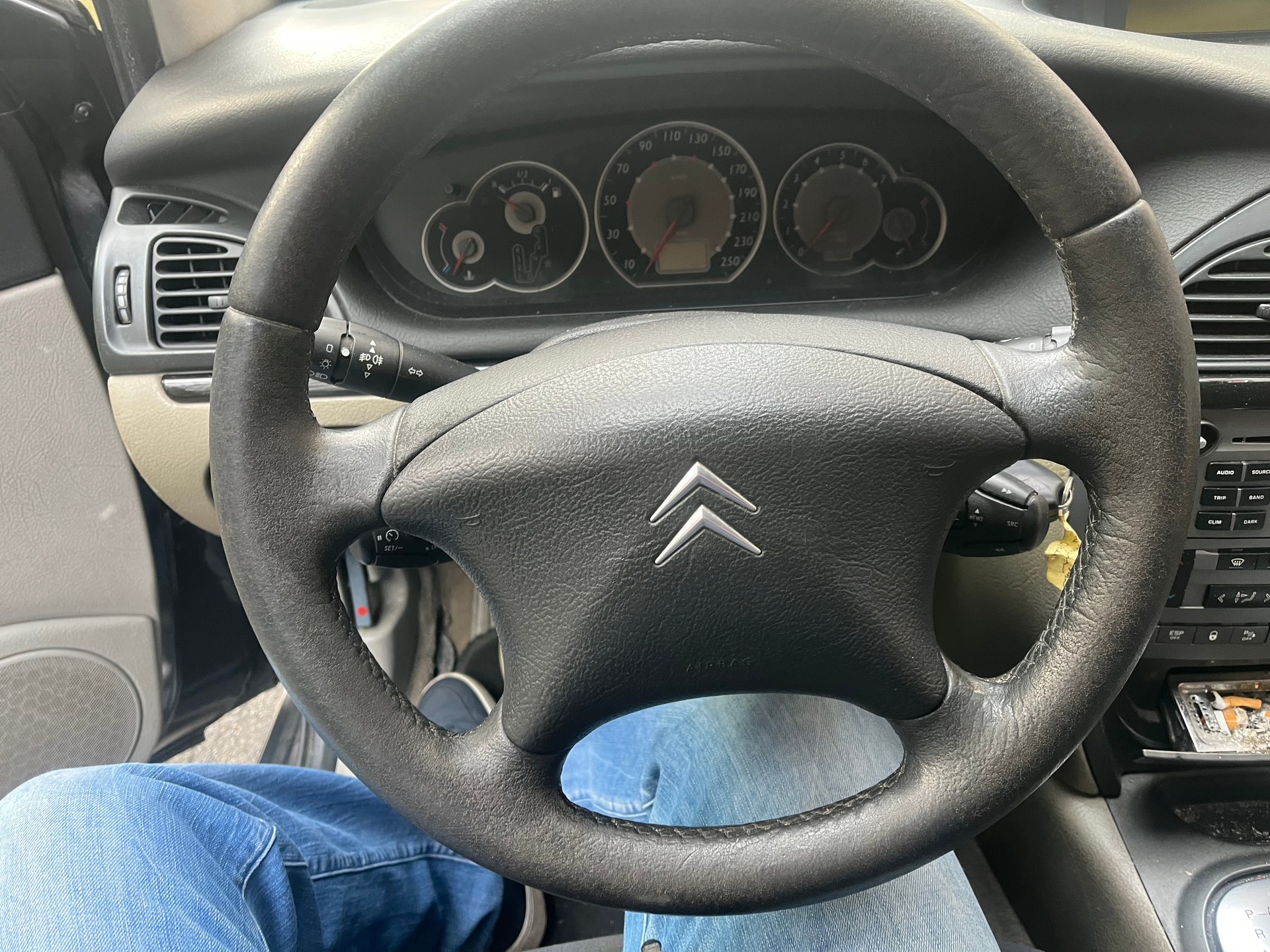 CITROEN C5 Break 2.2 HDi VTR Automatic-image-10