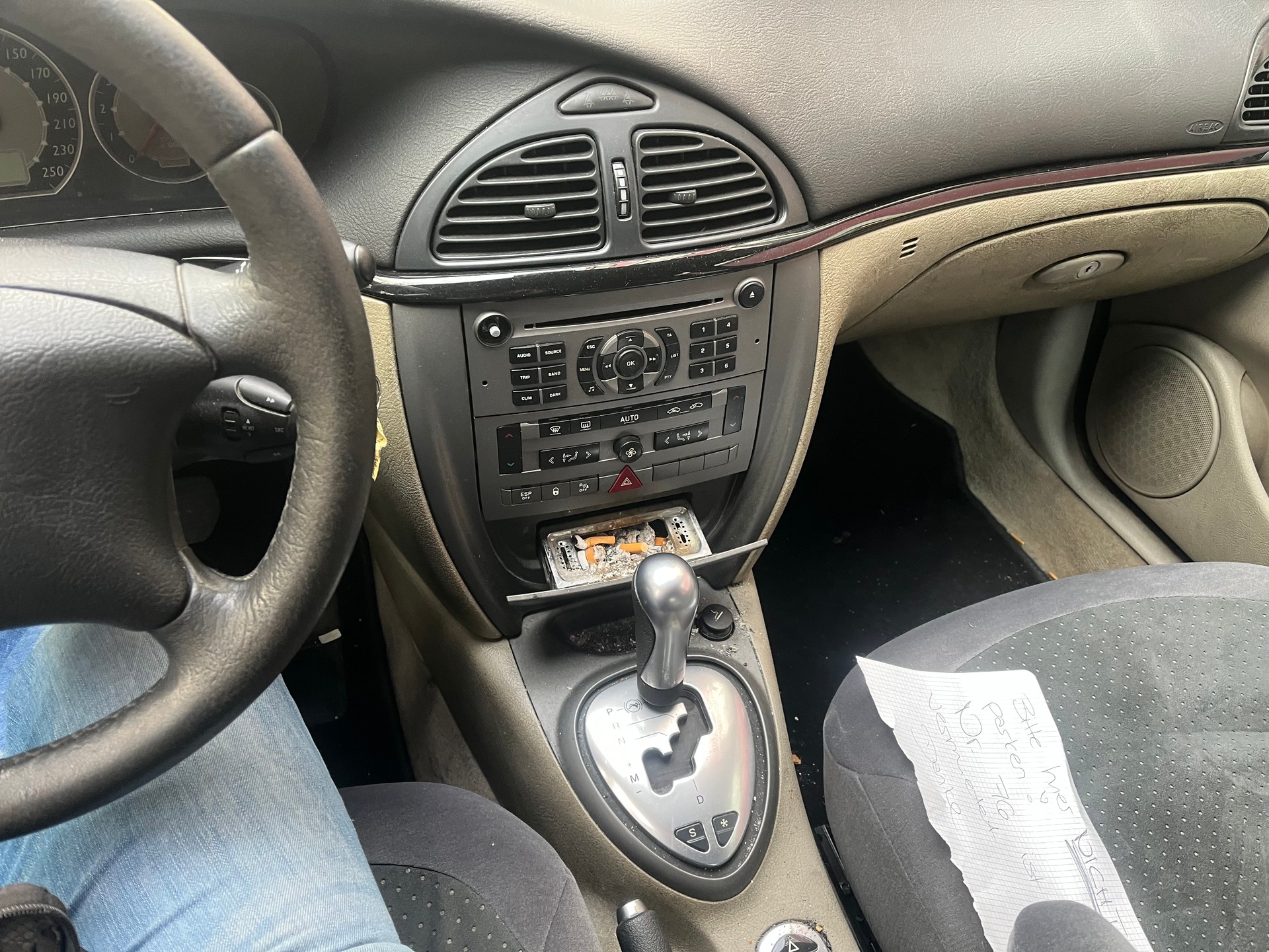 CITROEN C5 Break 2.2 HDi VTR Automatic-image-9