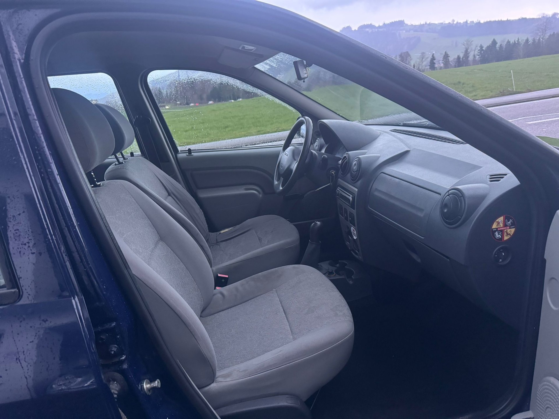 DACIA Logan 1.6 Ambiance-image-11