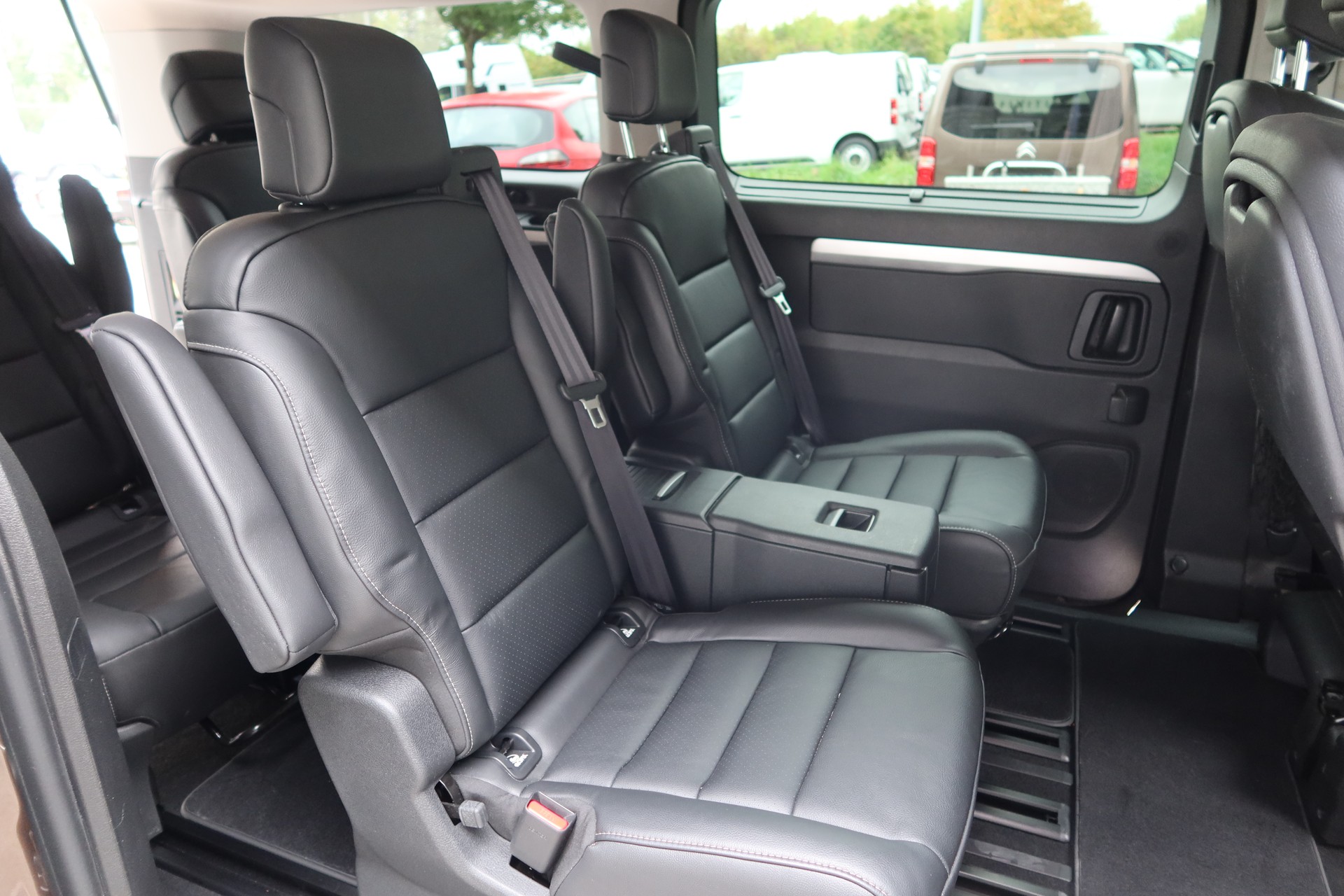 CITROEN Spacetourer Bu.Lo.XL EAT8-image-8