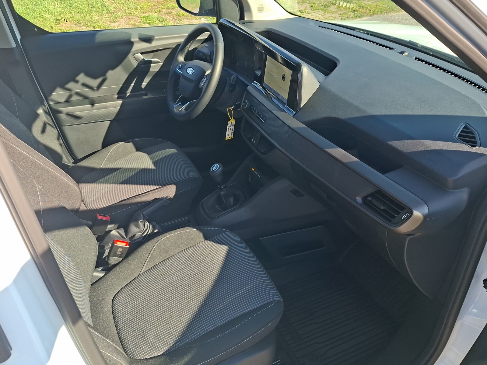 FORD Transit Courier Van 1.0 EcoBoost Trend-image-8