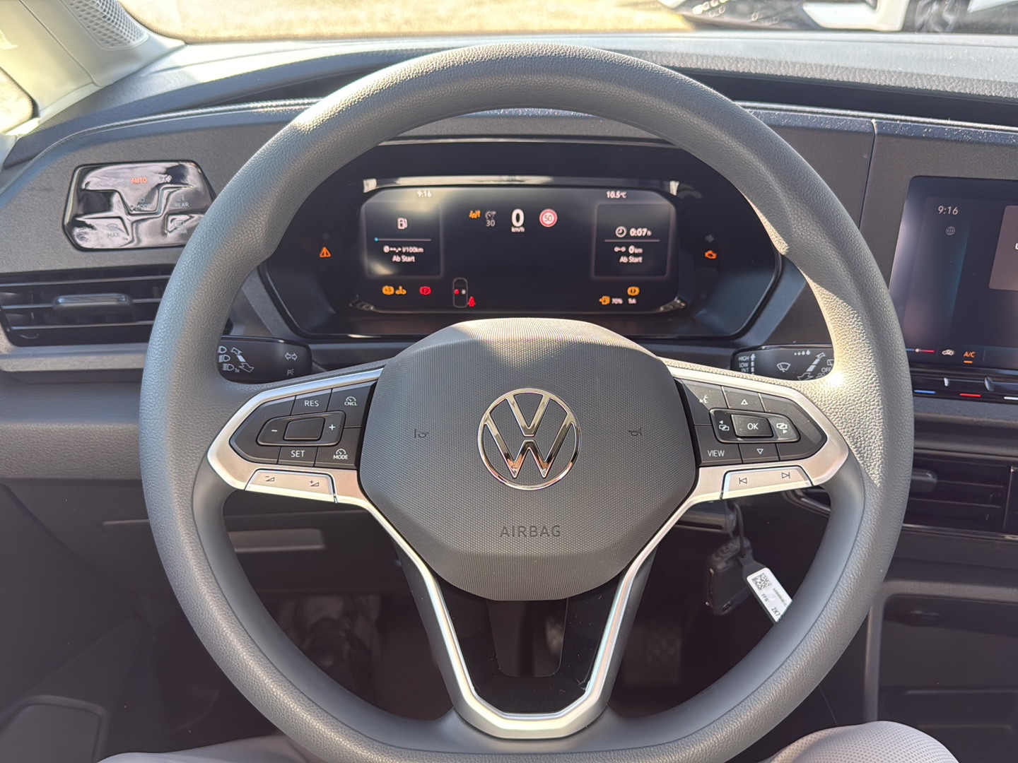 VW Caddy Cargo 2.0TDI 4Motion-image-8