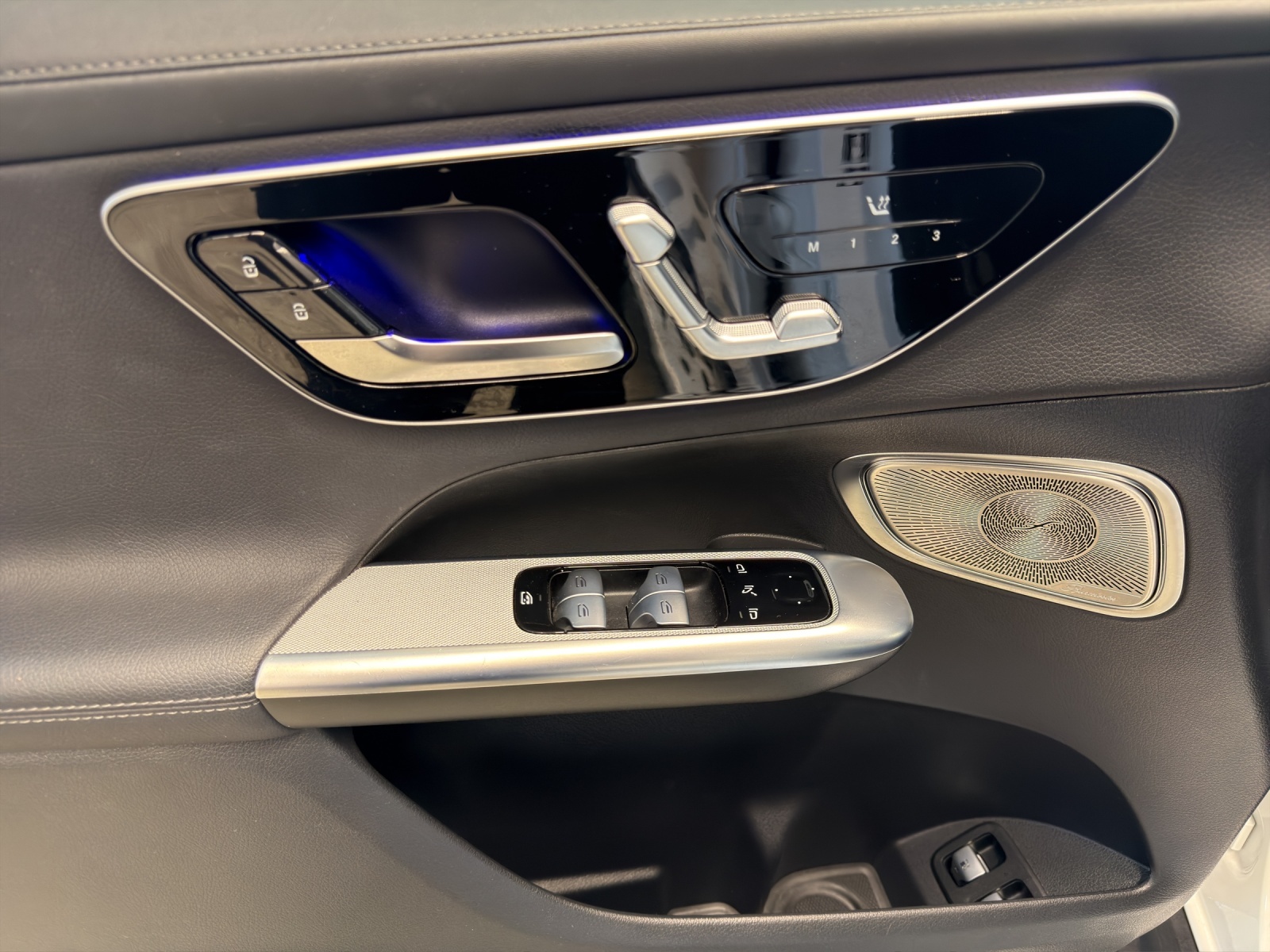 Image MERCEDES-BENZ GLC-300 GLC 300 e 4M 9G-Tronic