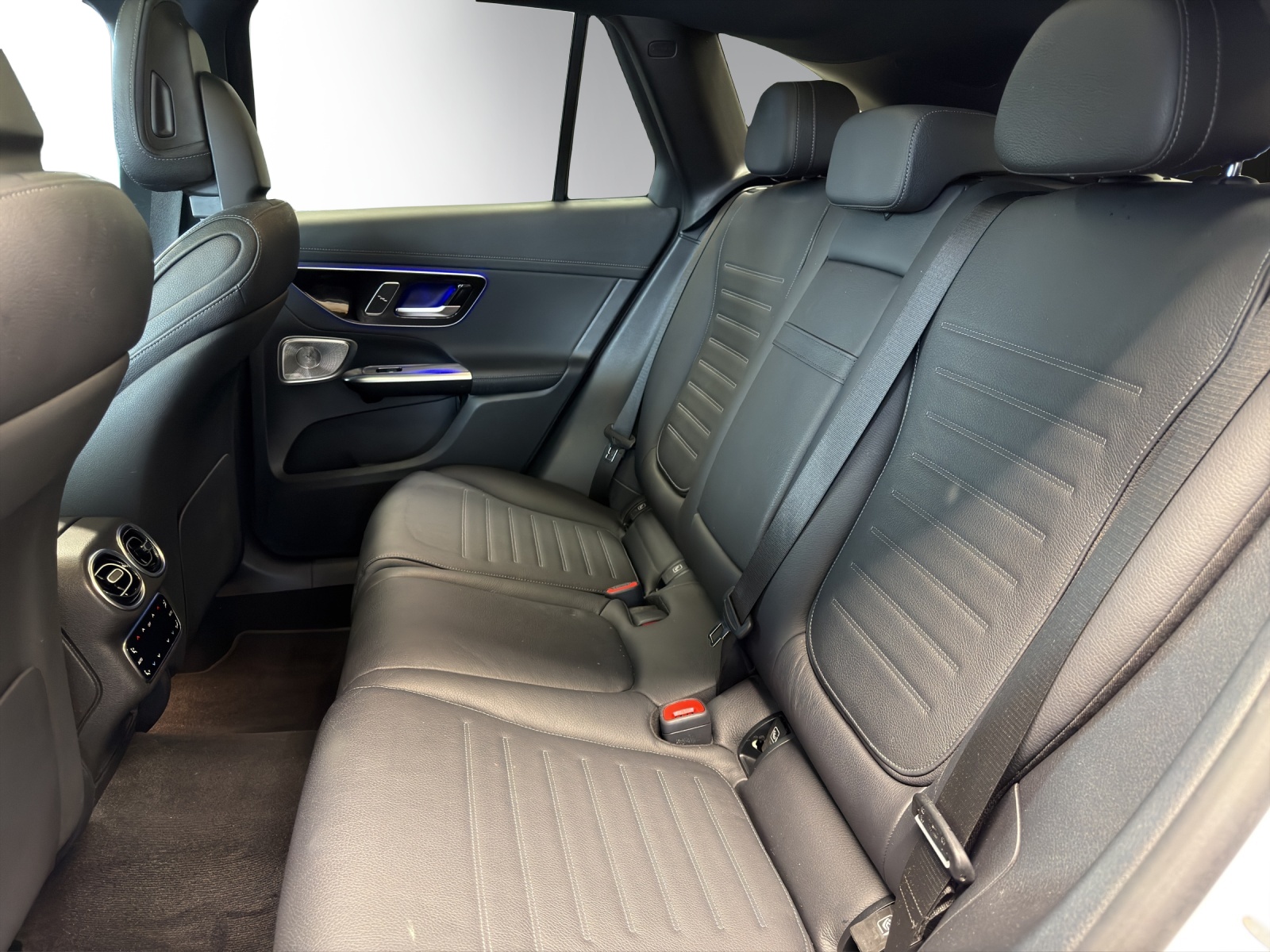 Image MERCEDES-BENZ GLC-300 GLC 300 e 4M 9G-Tronic