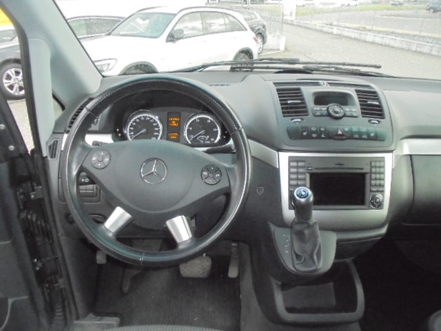MERCEDES-BENZ Viano 2.2 CDI Blue Efficiency Trend L 4Matic A-image-7
