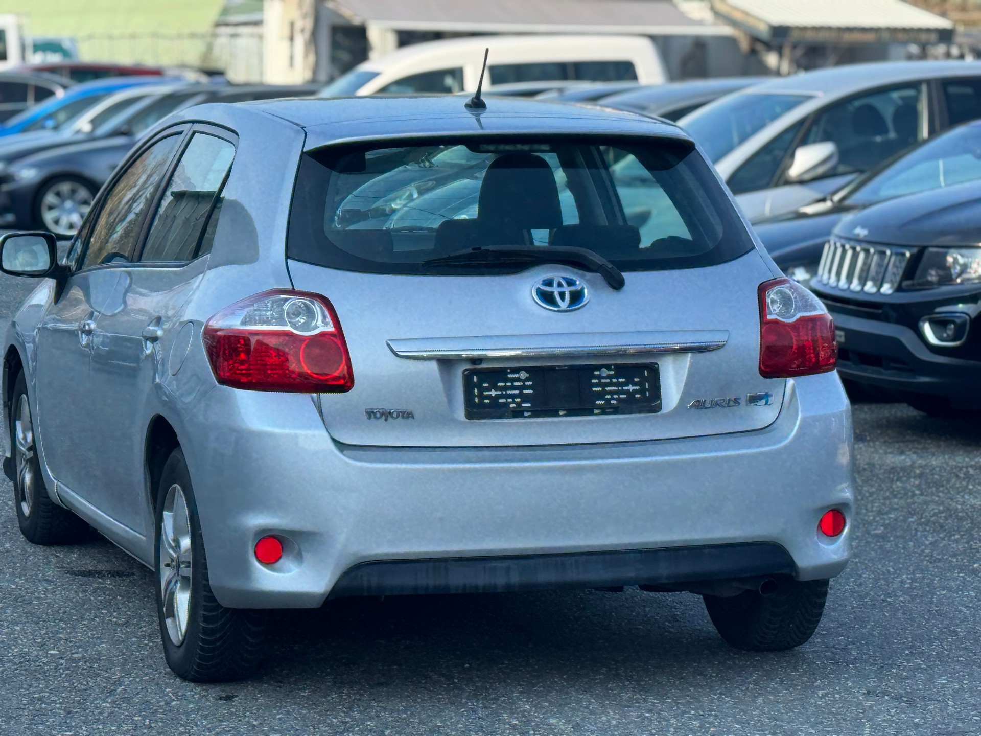TOYOTA Auris 1.8 16V HSD Linea Sol-image-5