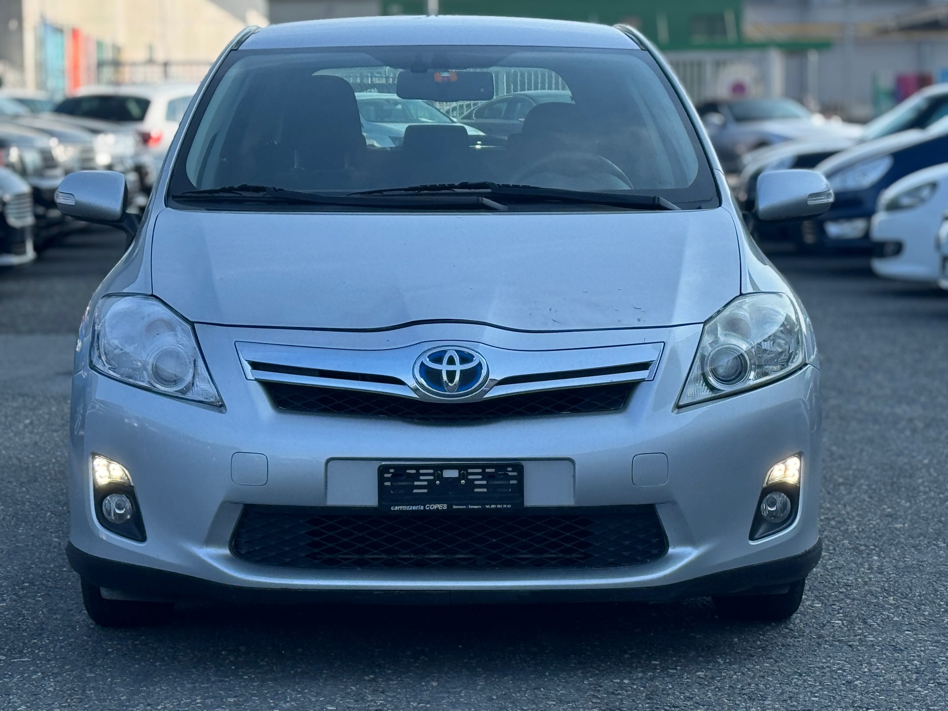 TOYOTA Auris 1.8 16V HSD Linea Sol-image-0