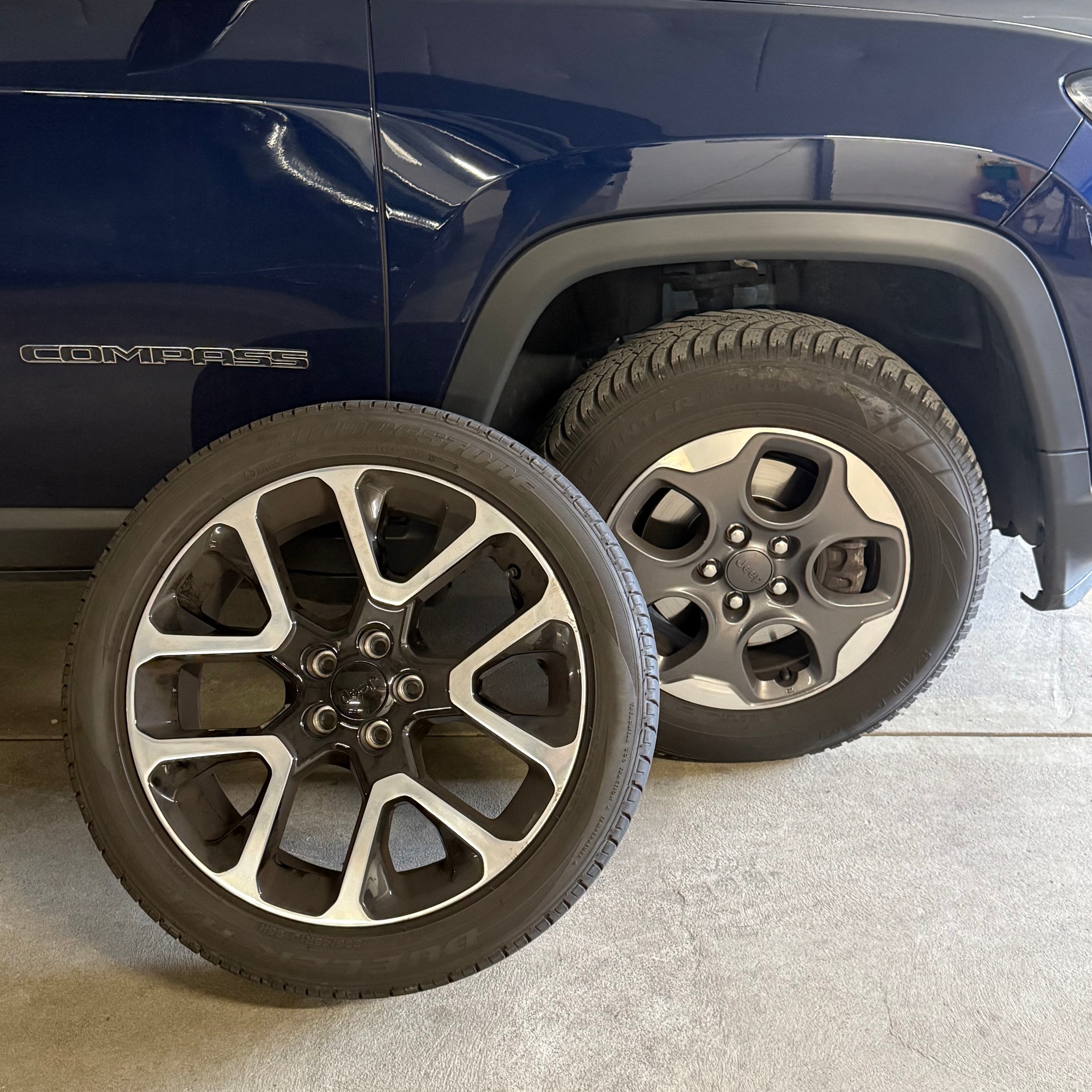JEEP Compass 2.0CRD Limited AWD 9ATX *LEDER - PANORAMA-DACH / SITZ-LÜFTUNG*-image-26