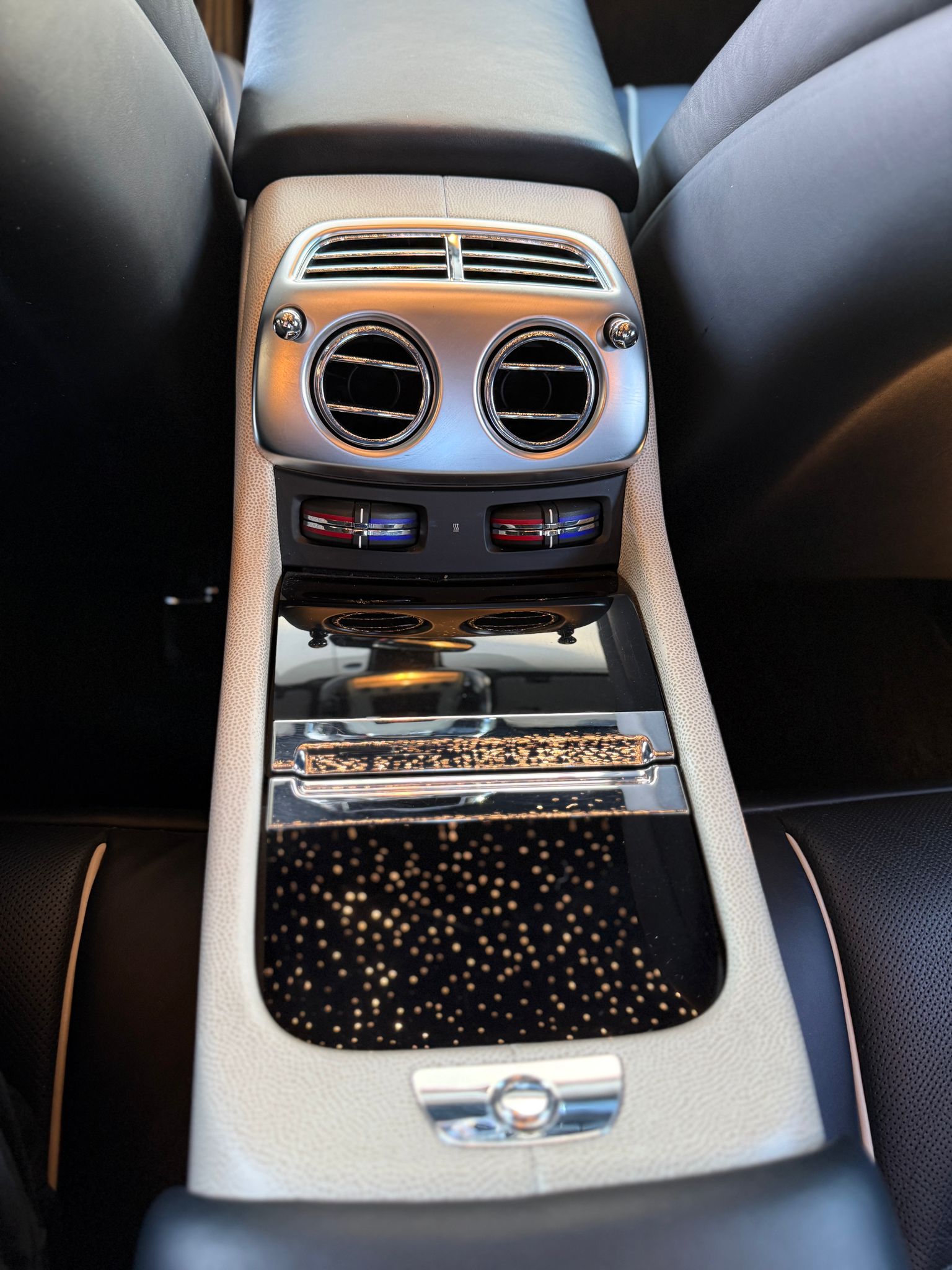ROLLS-ROYCE Wraith 6.6 V12-image-20
