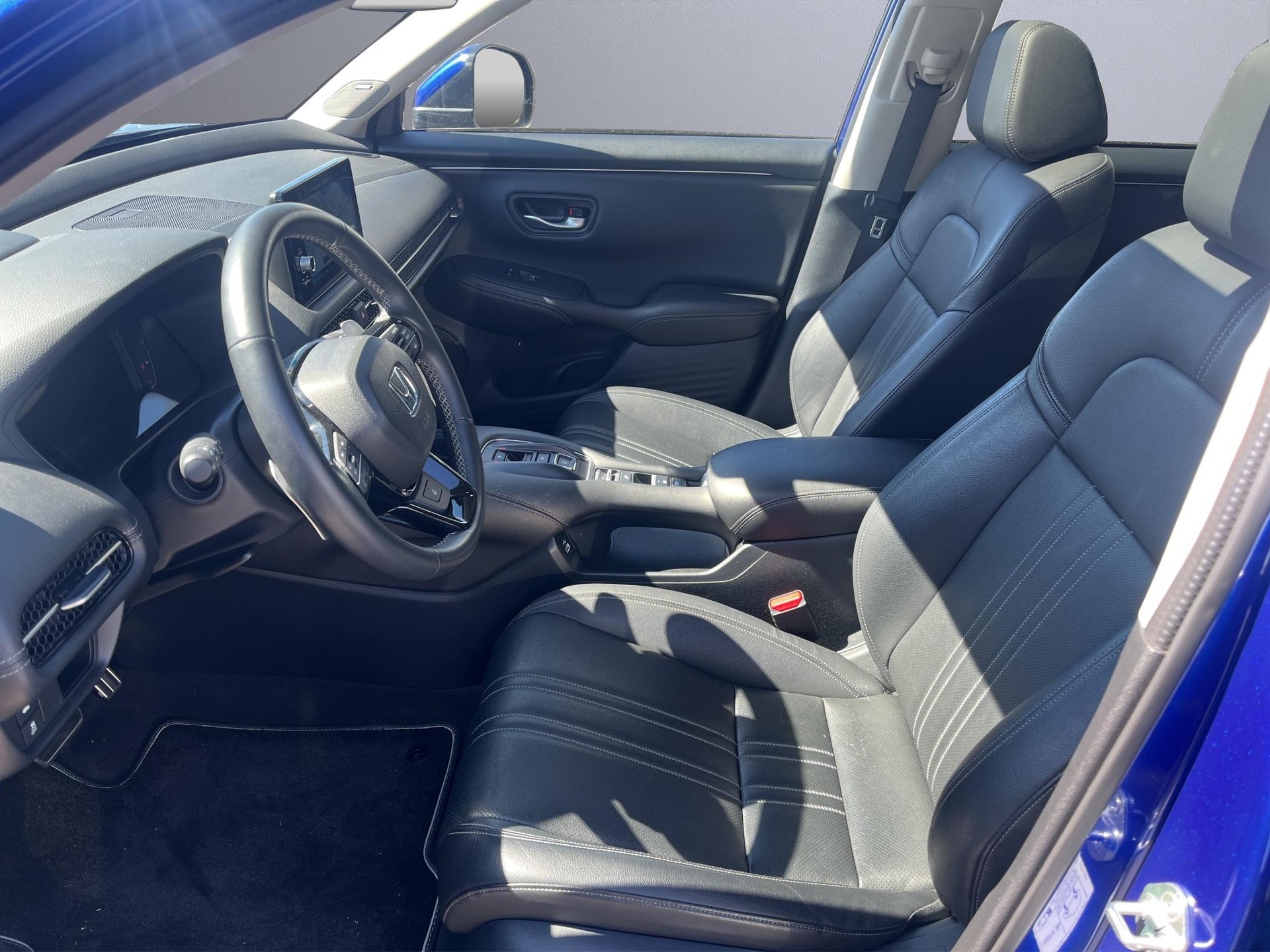HONDA ZR-V 2.0 i-MMD Advance-image-8