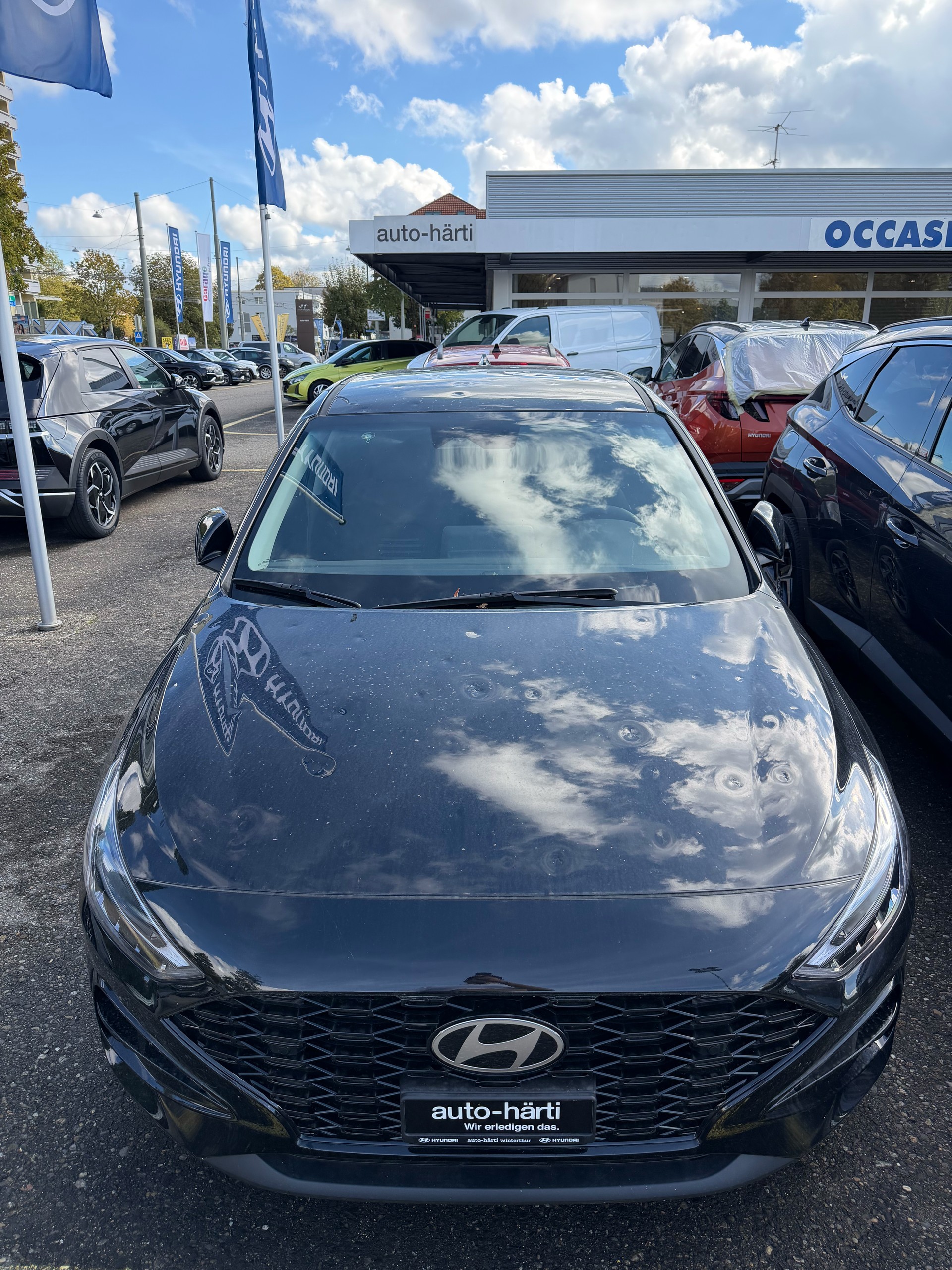 HYUNDAI i30 1.5 T-GDi Amplia DCT-showroom-element-1
