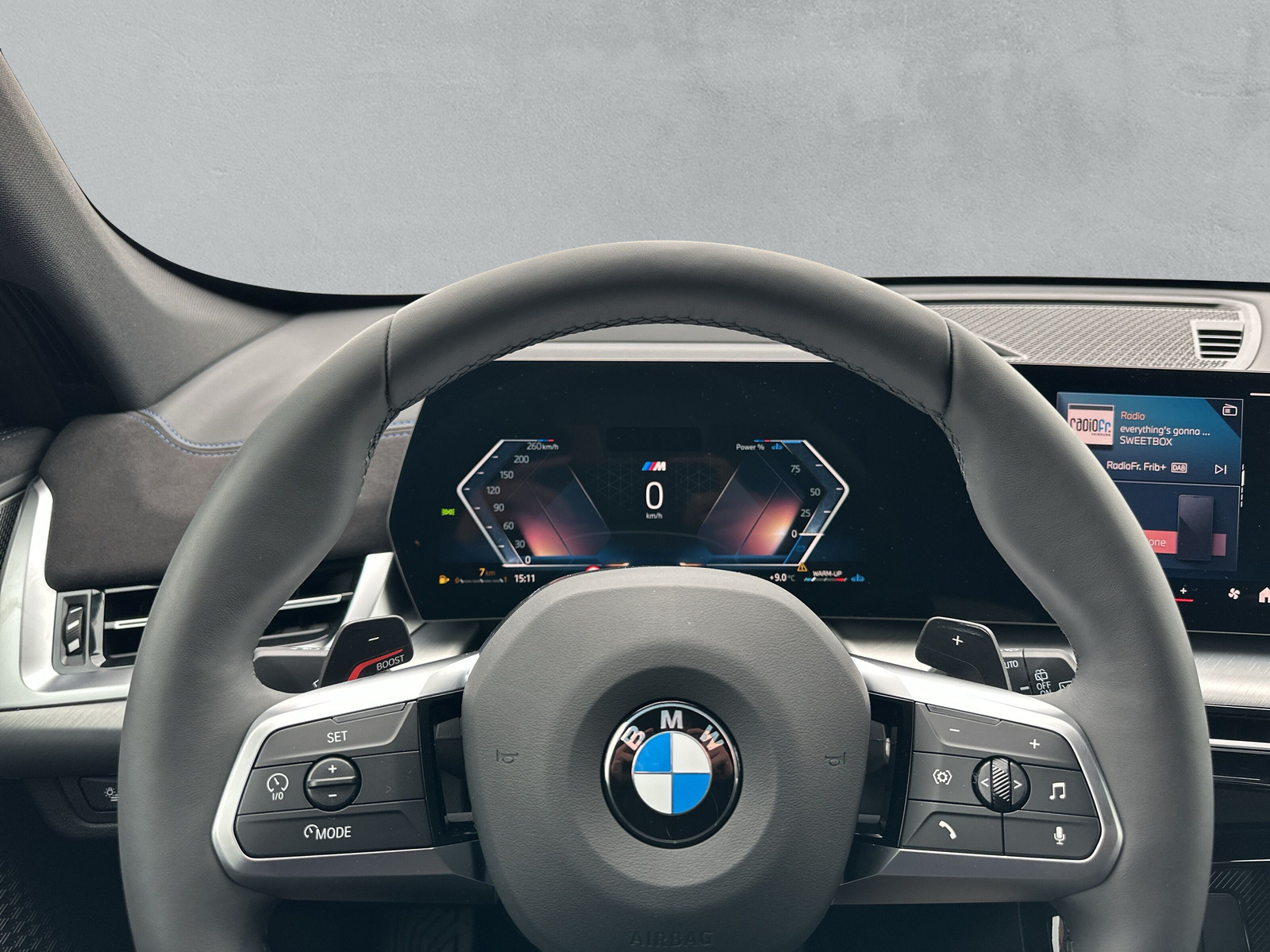 BMW X1 xDrive 23i 48V M Sport Pro-image-17
